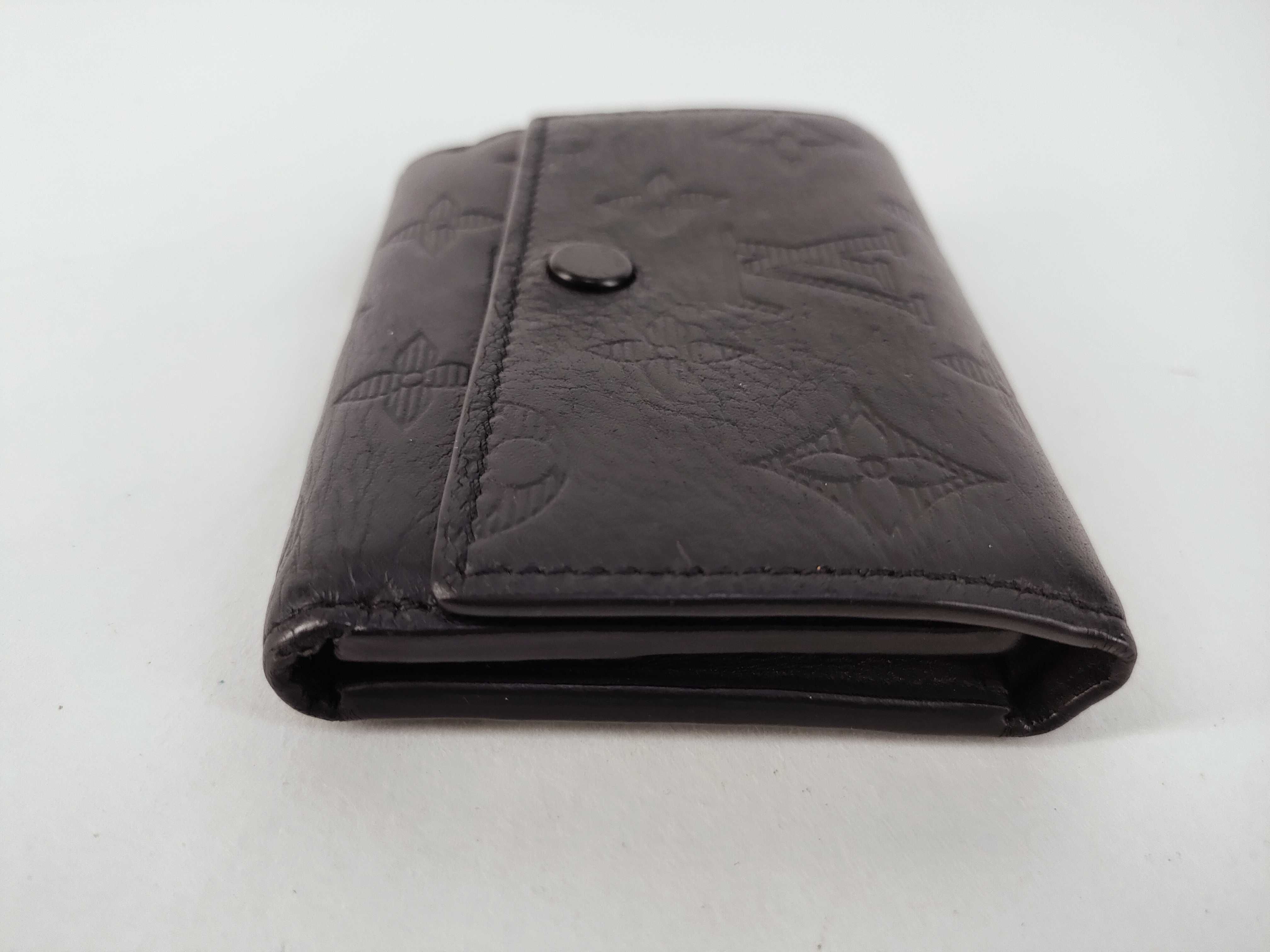 Monogram Louis Vuitton Monogram Shadow Victor Wallet Black Compact Wallet M12635 IC Wallet — view 4