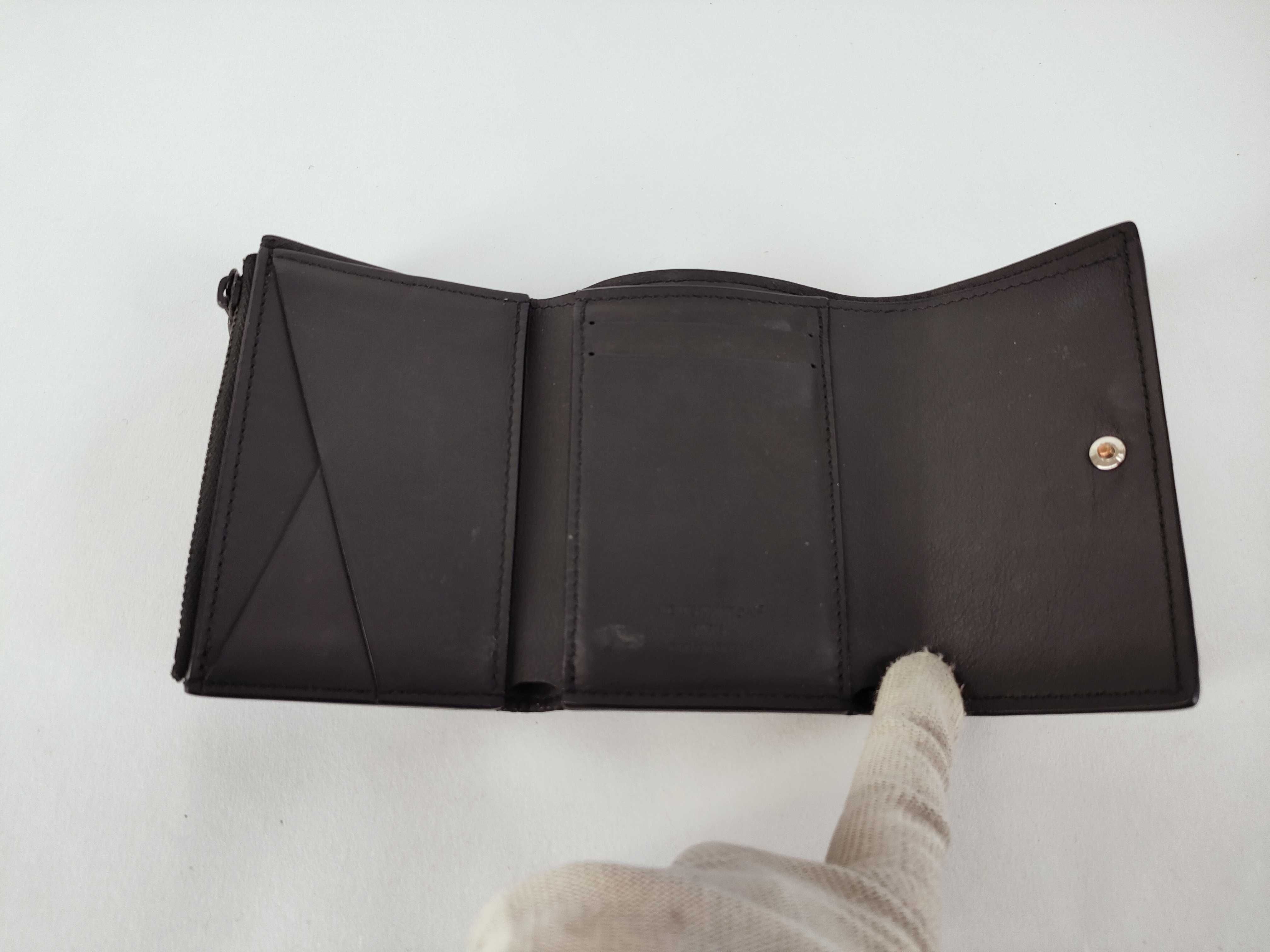 Monogram Louis Vuitton Monogram Shadow Victor Wallet Black Compact Wallet M12635 IC Wallet — view 10