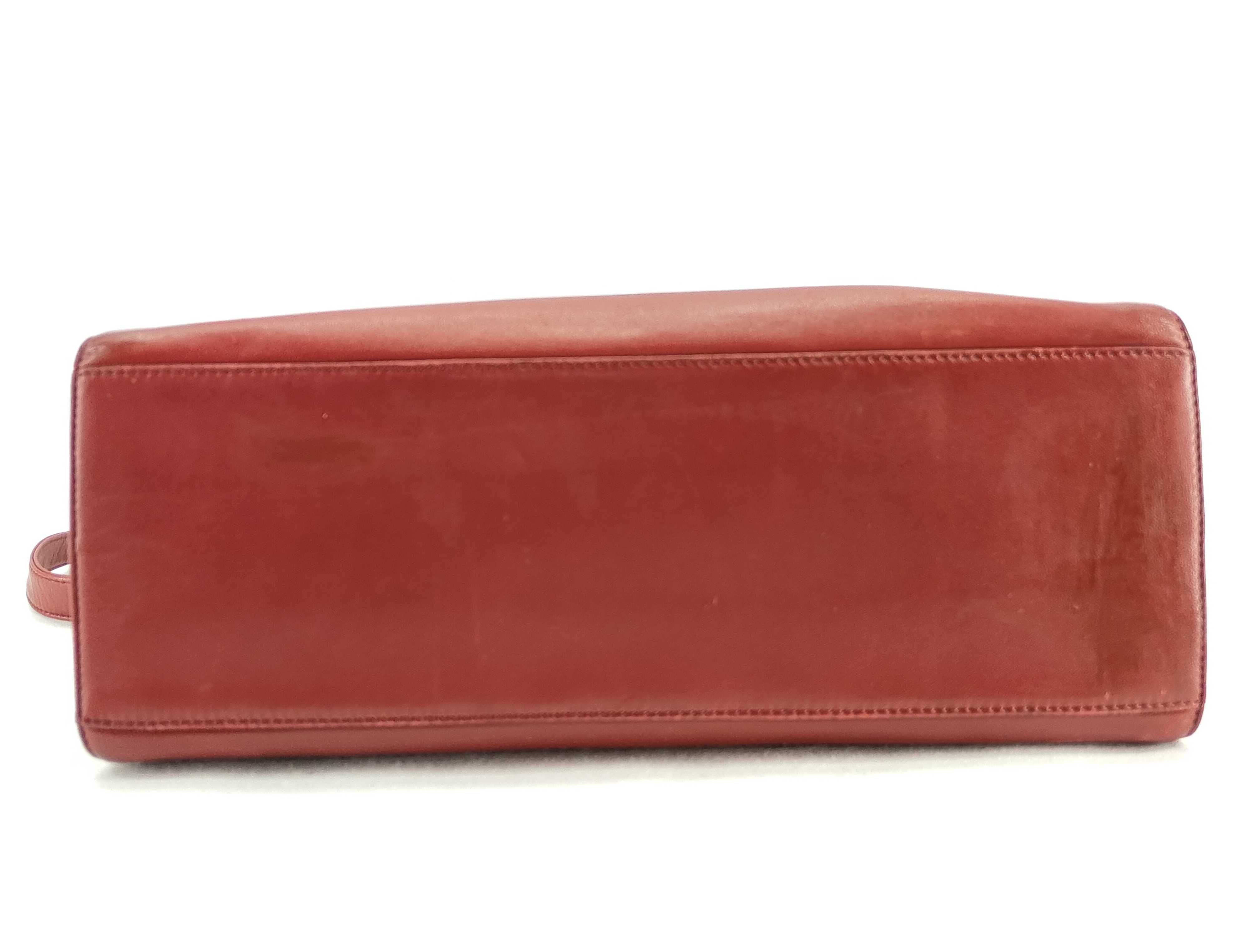 Toledo Anagram 2WAY Leather Tote Bag Red Tote Bag — view 8