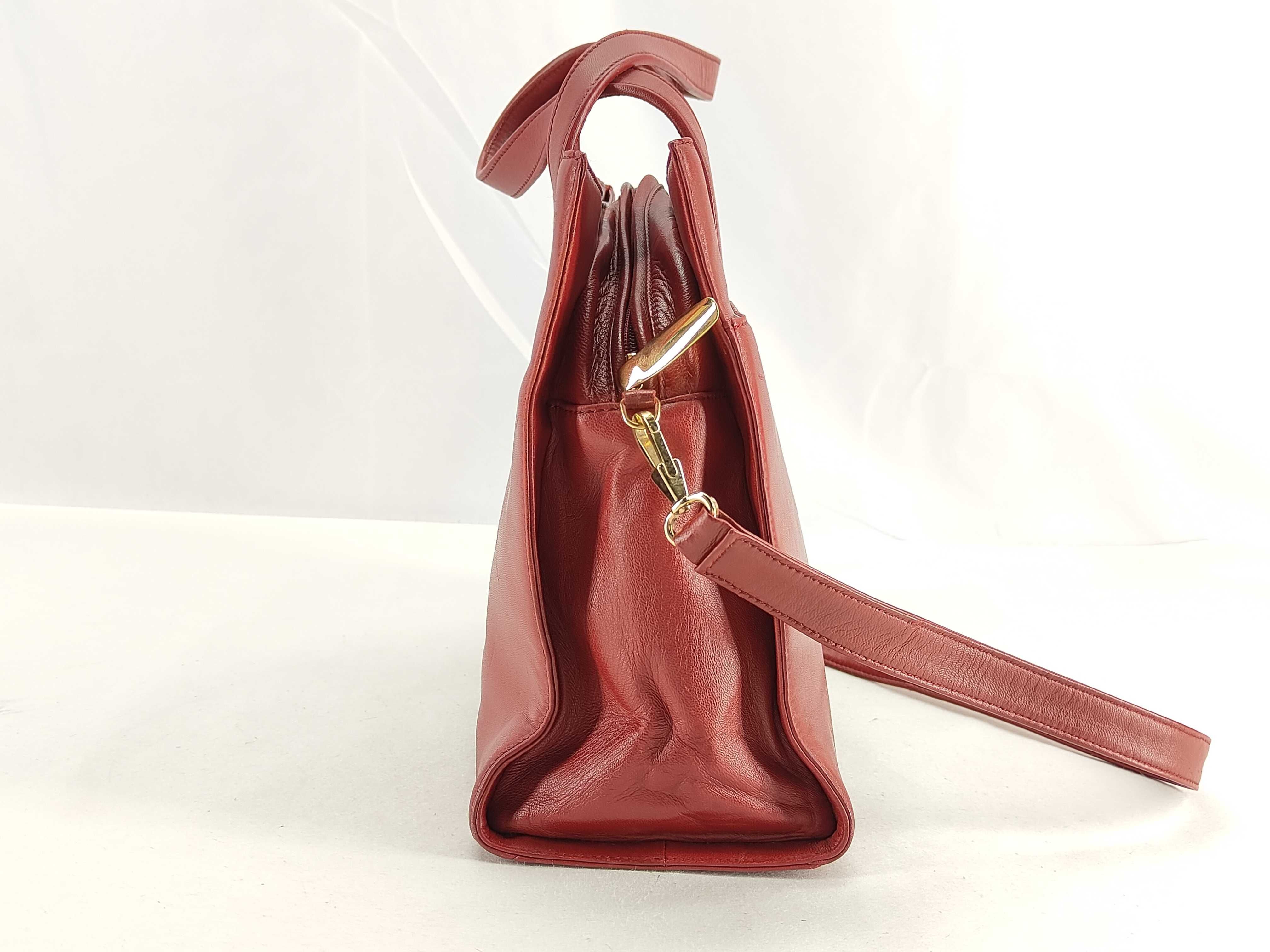 Toledo Anagram 2WAY Leather Tote Bag Red Tote Bag — view 9