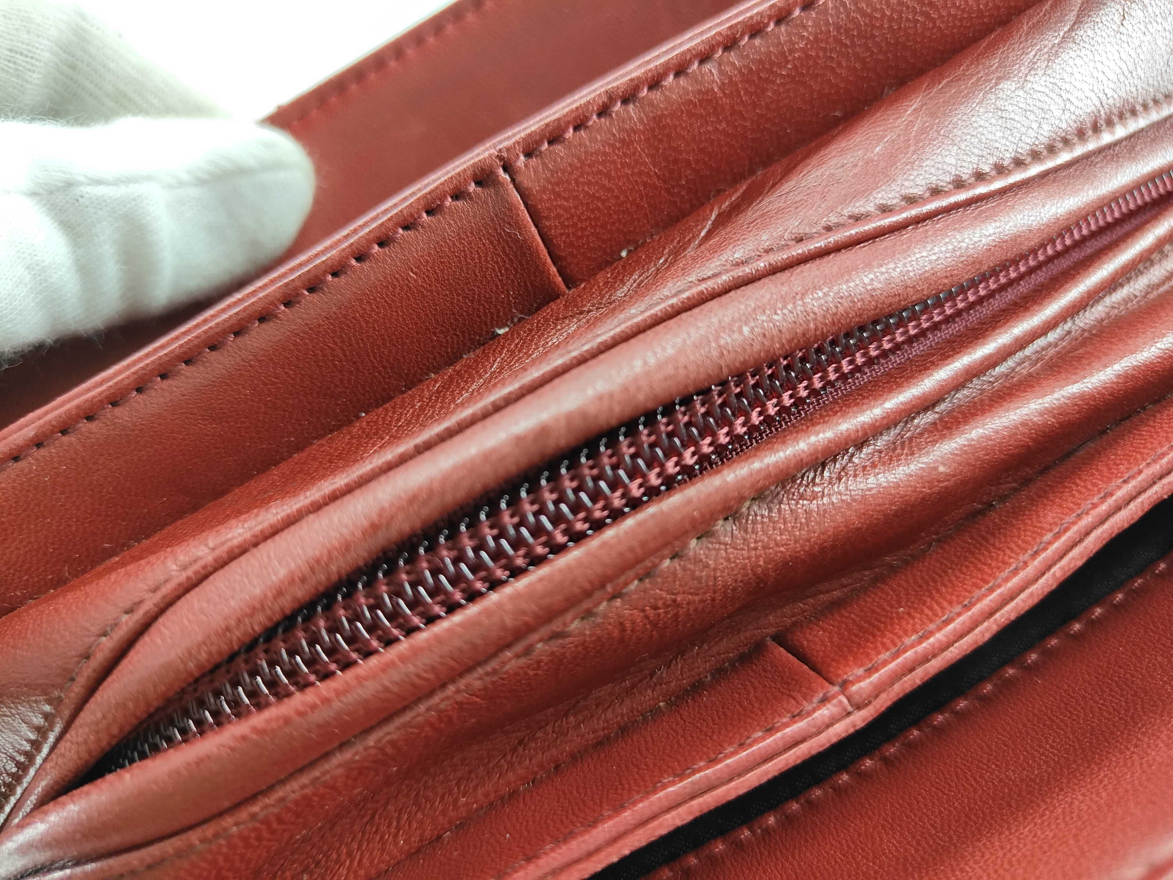 Toledo Anagram 2WAY Leather Tote Bag Red Tote Bag — view 10