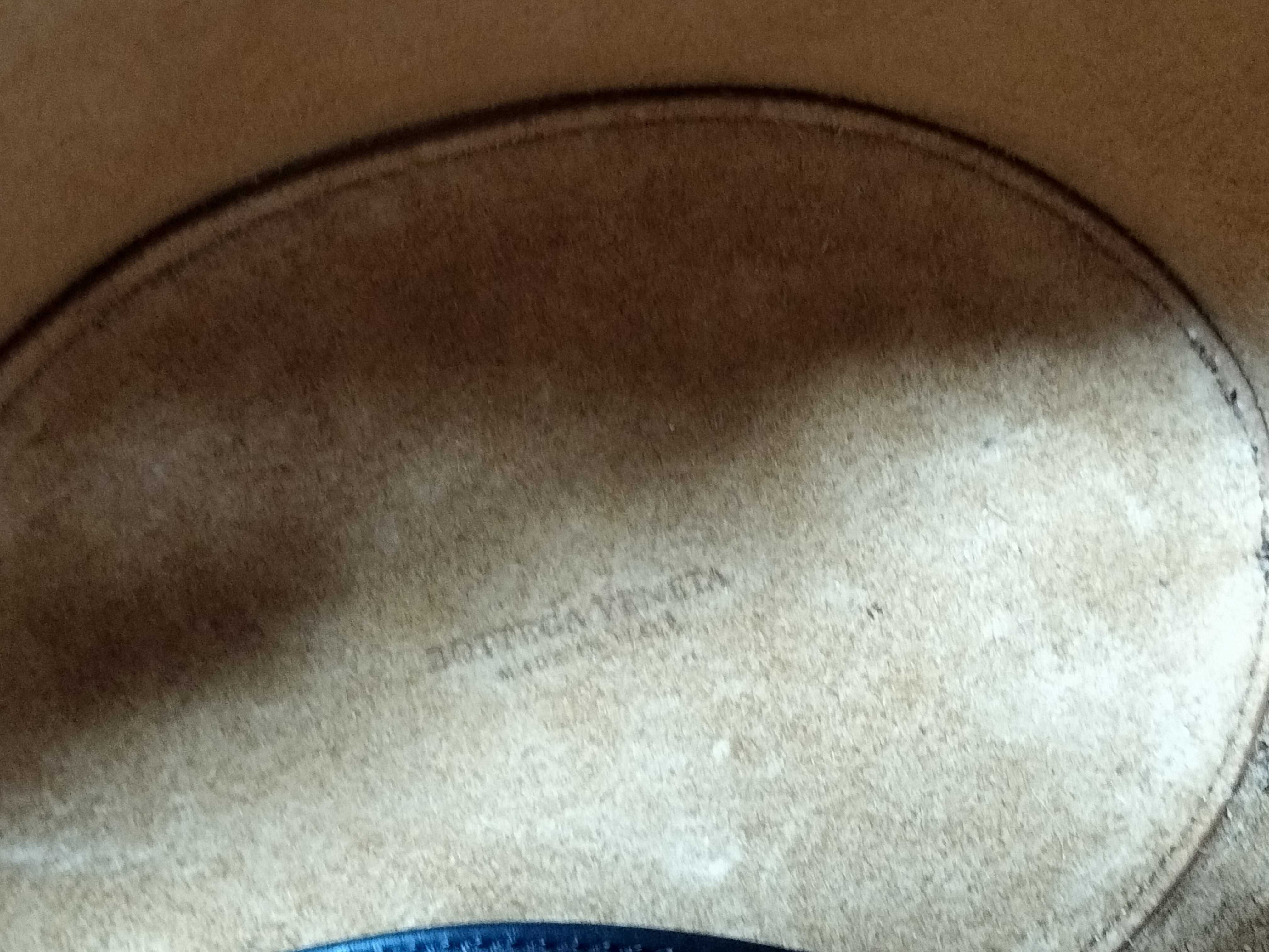 Leather Basket Bag Shoulder Bag — view 11