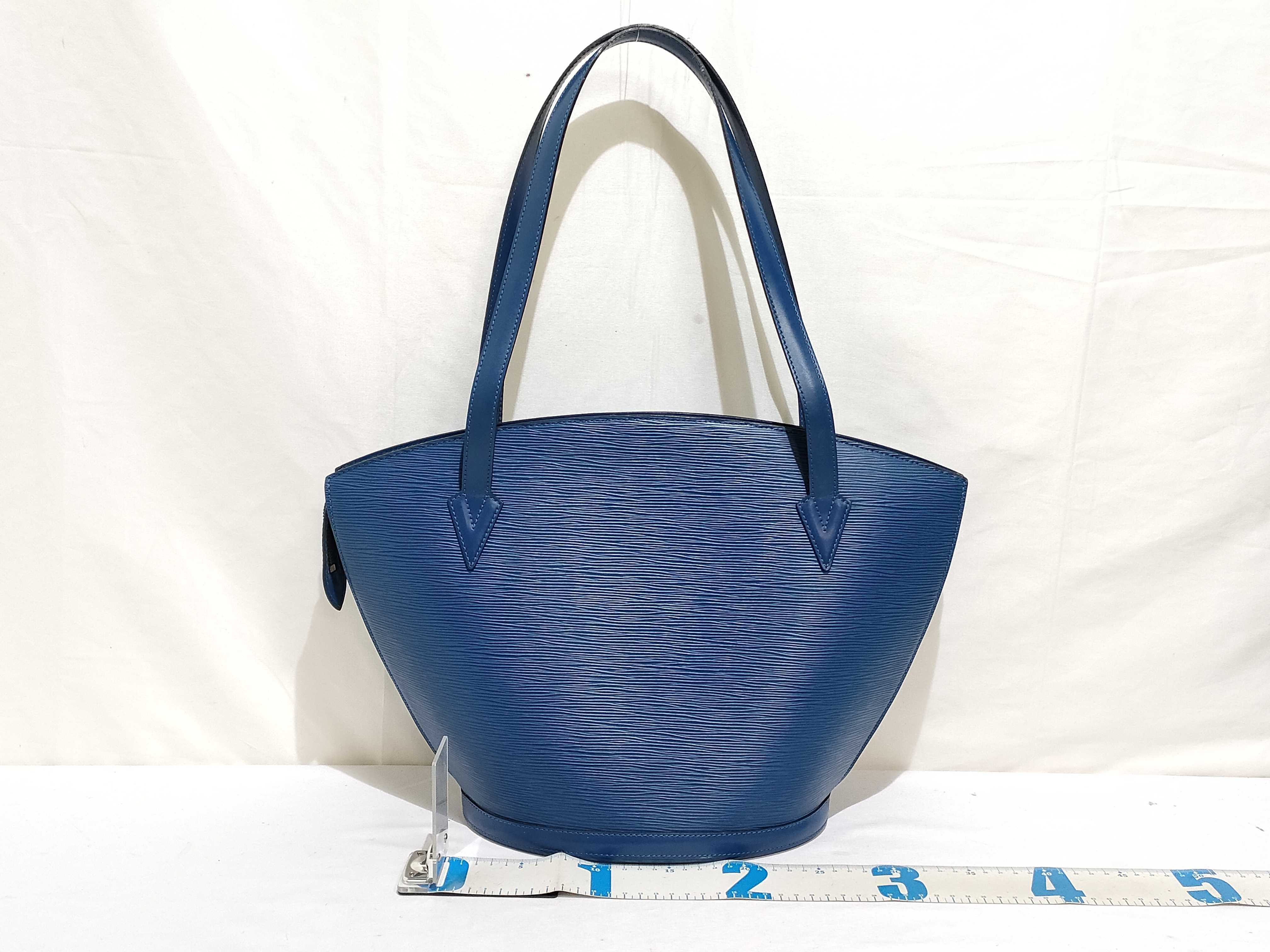 Epi Louis Vuitton Saint Jacques Handbag — view 2