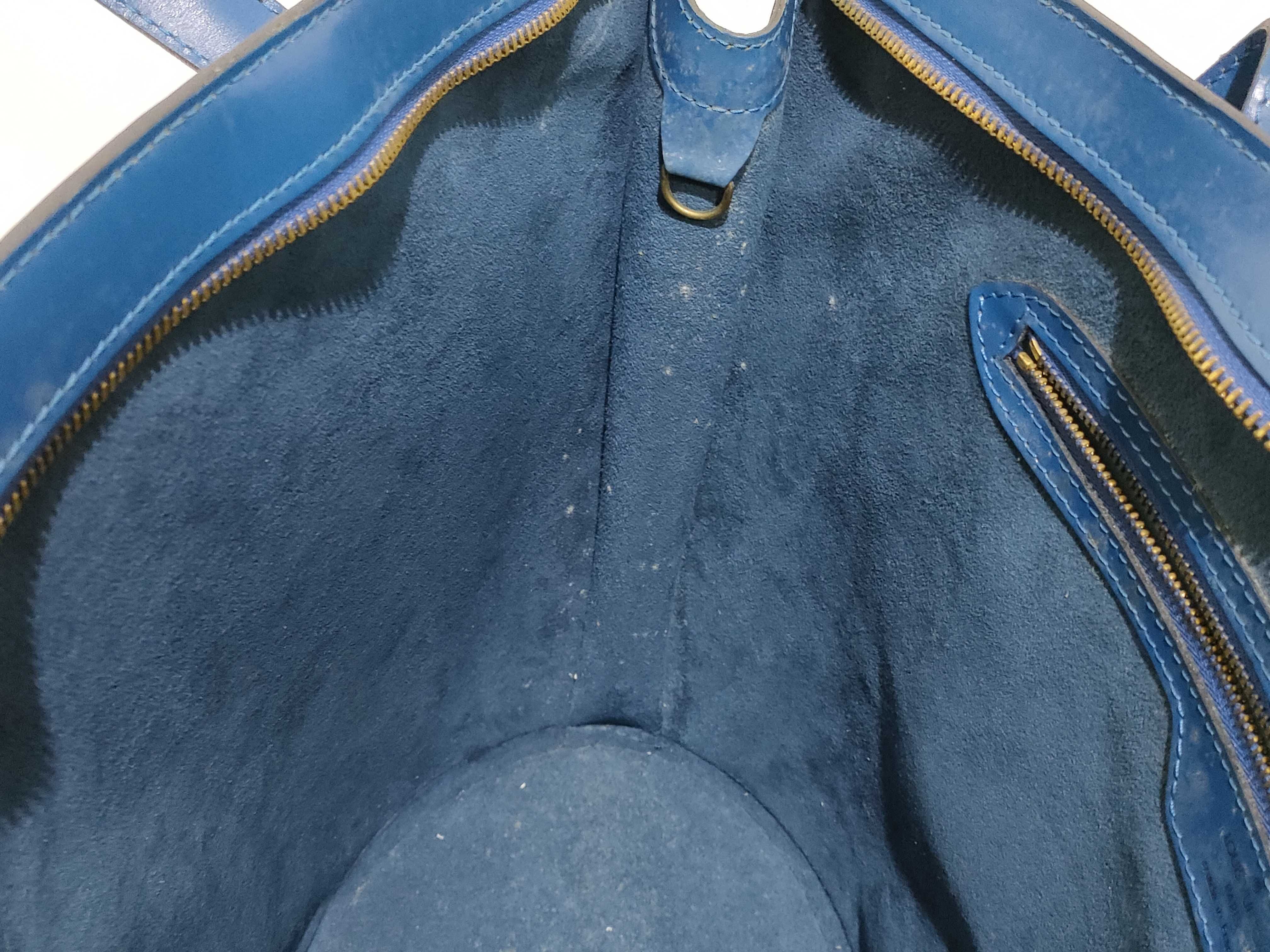 Epi Louis Vuitton Saint Jacques Handbag — view 12