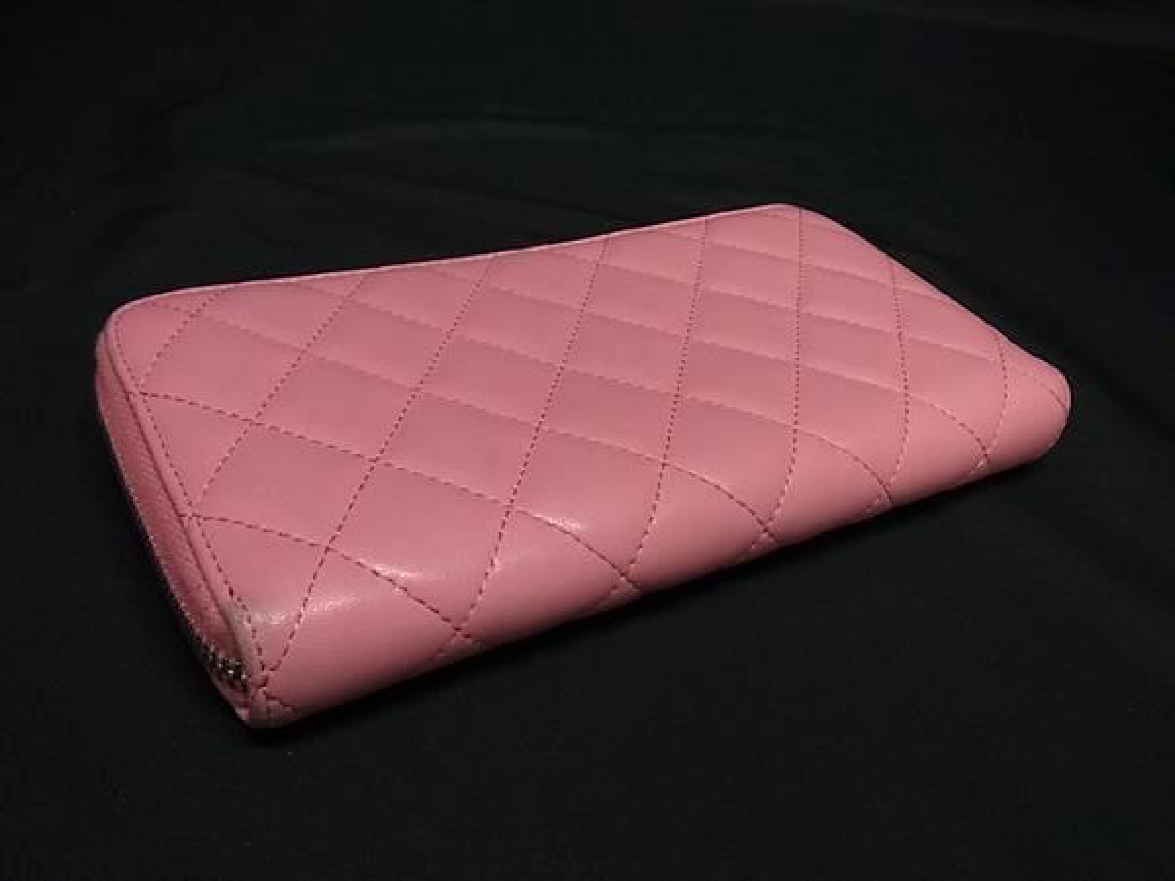 Coco Mark Matelassé Lambskin Round Zip Long Wallet, Billfold, Coin Purse, Pink (FY4536) — view 2