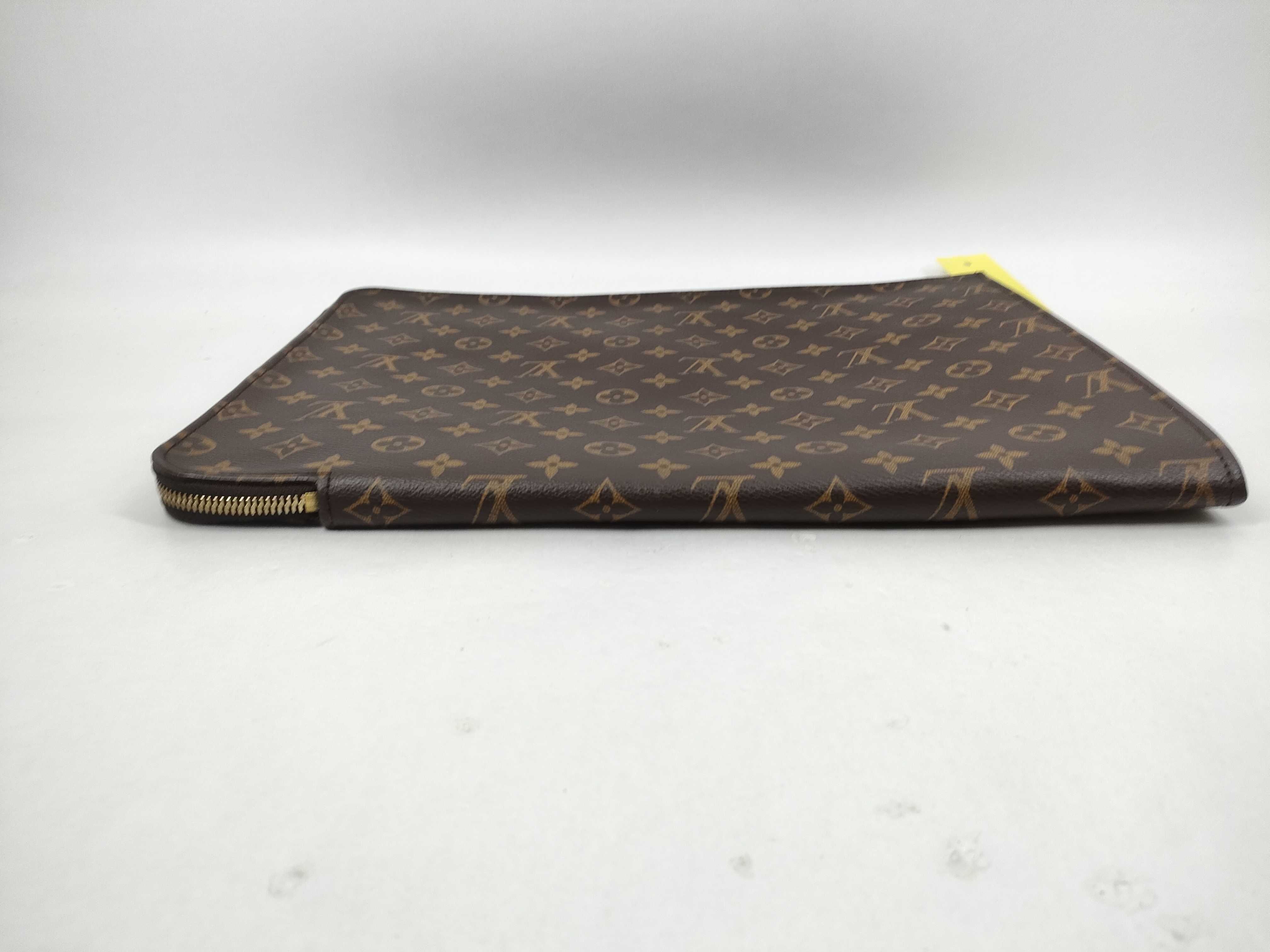 Monogram Poche Documant — view 3