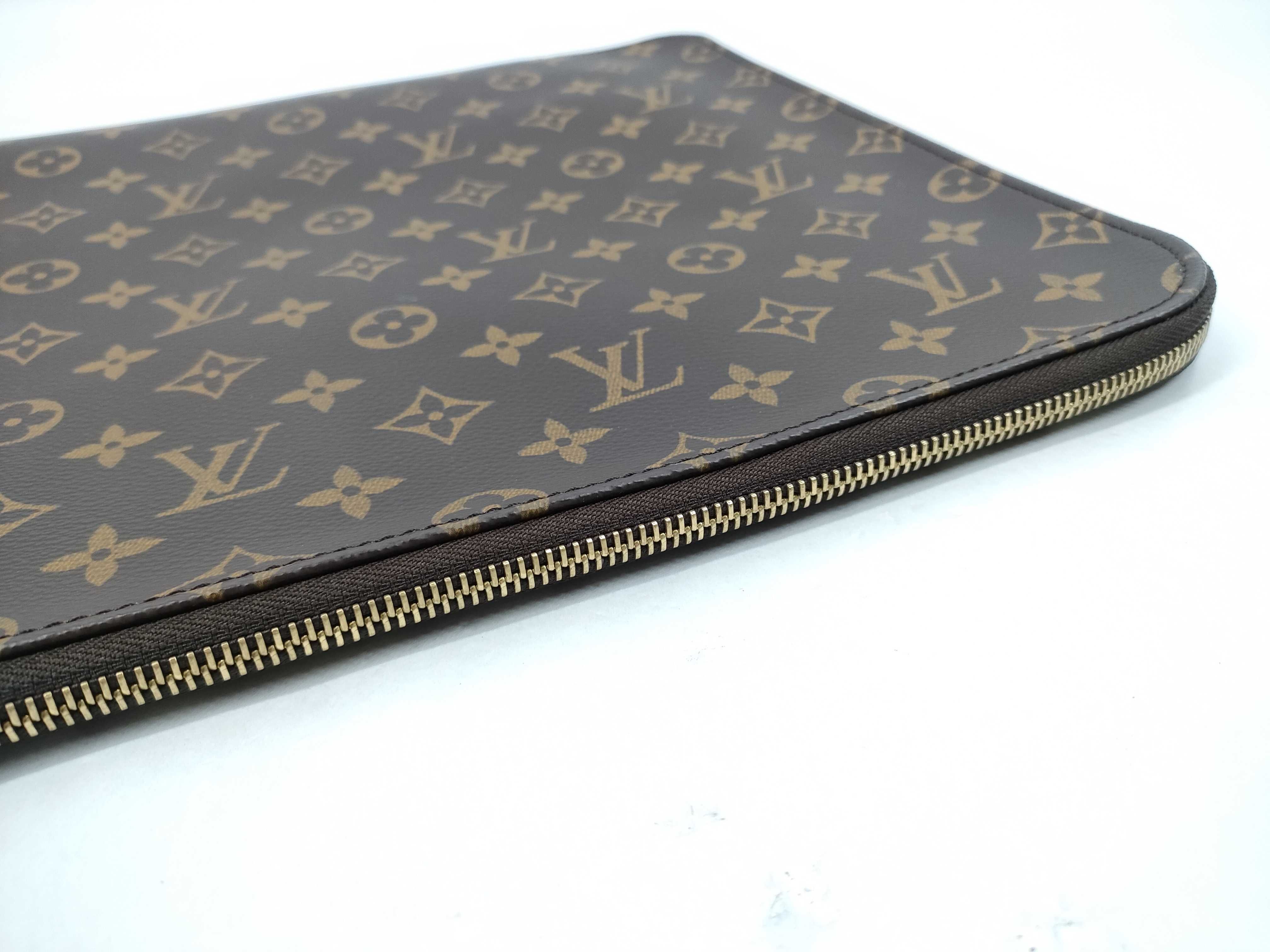 Monogram Poche Documant — view 7