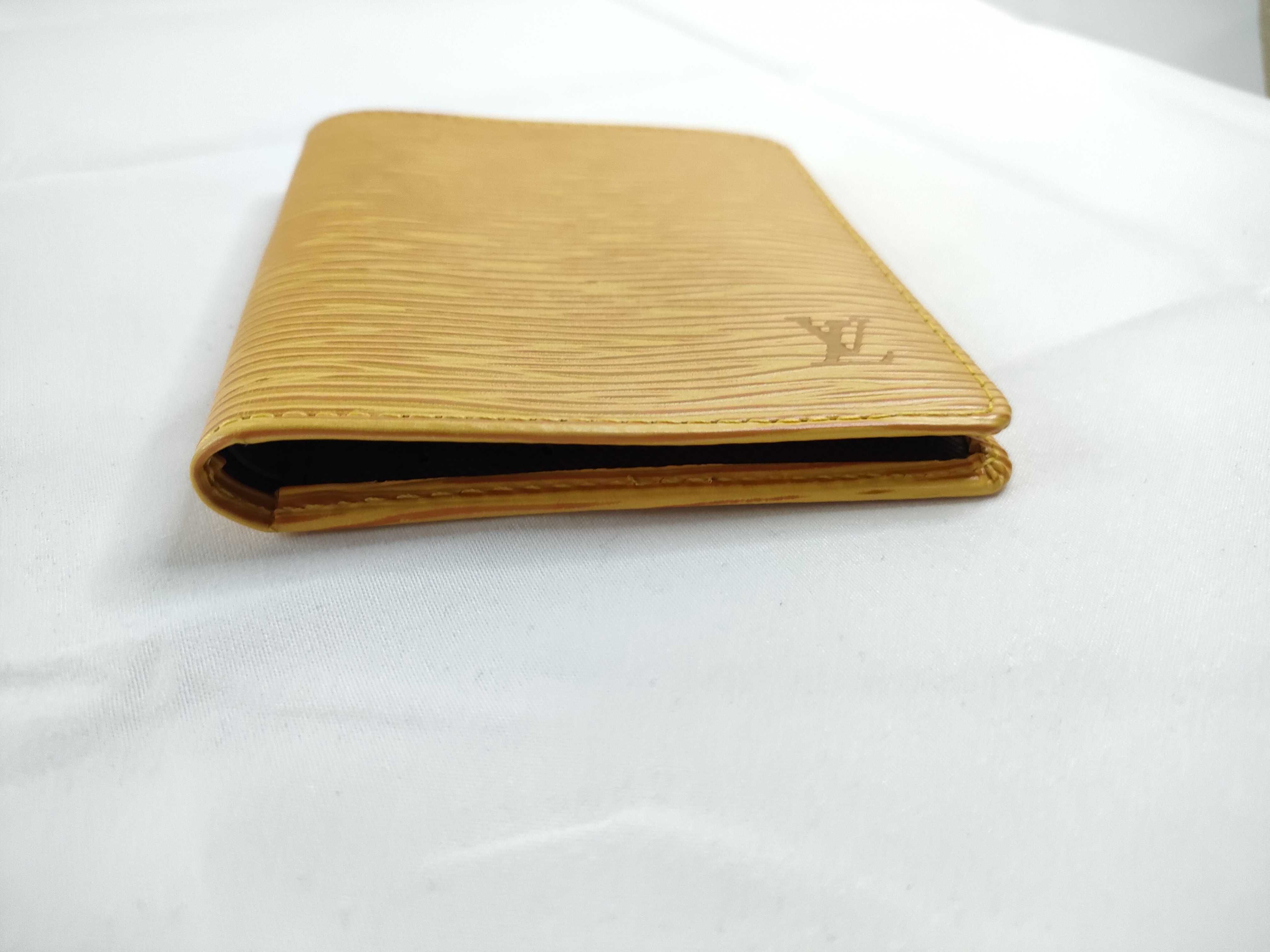 Epi Louis Vuitton Epi Portefeuille 6 Cartes Credit Card Case M63319 Billfold — view 7