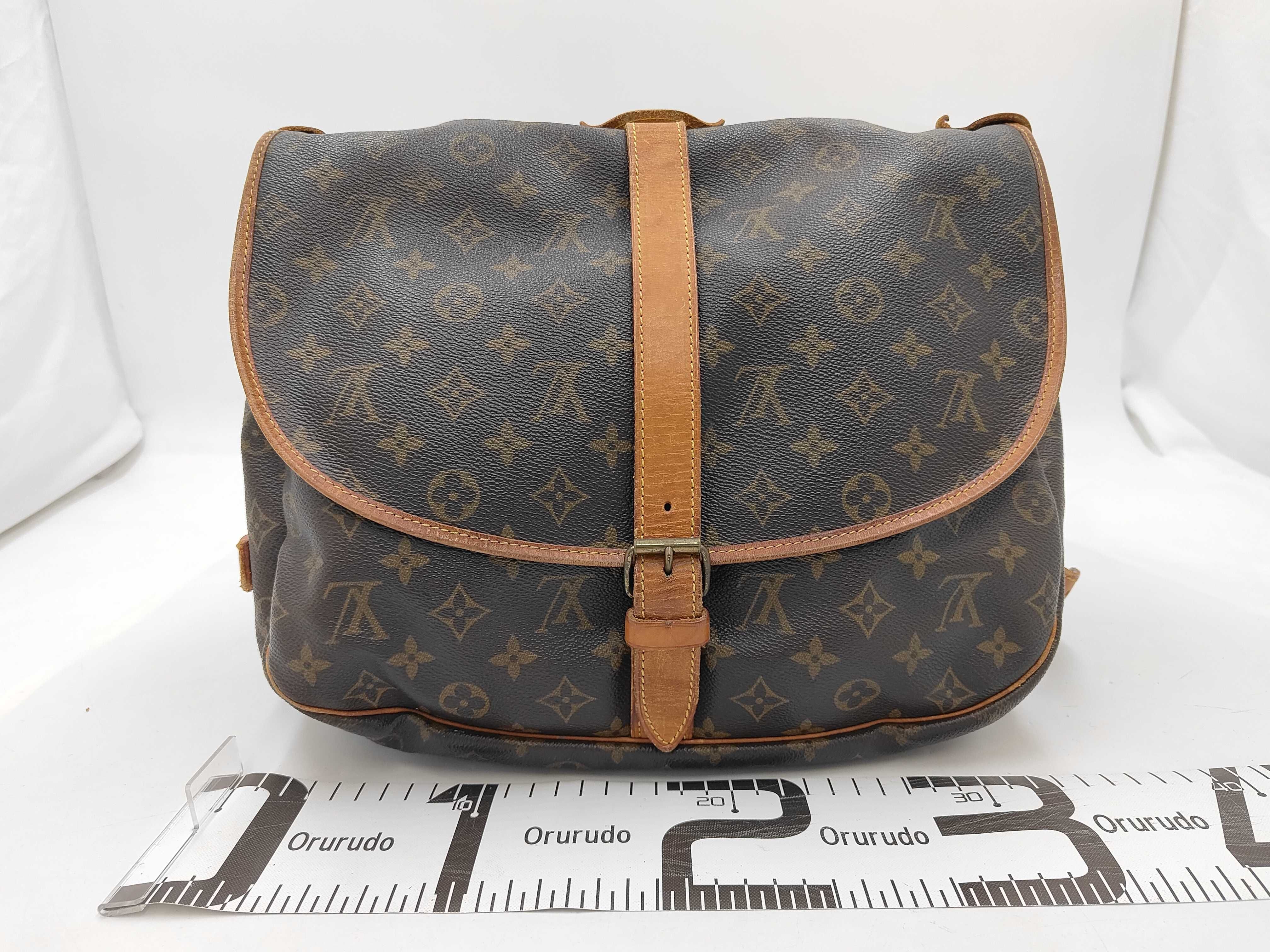 Monogram LV M42254 Saumur Shoulder Bag — view 2