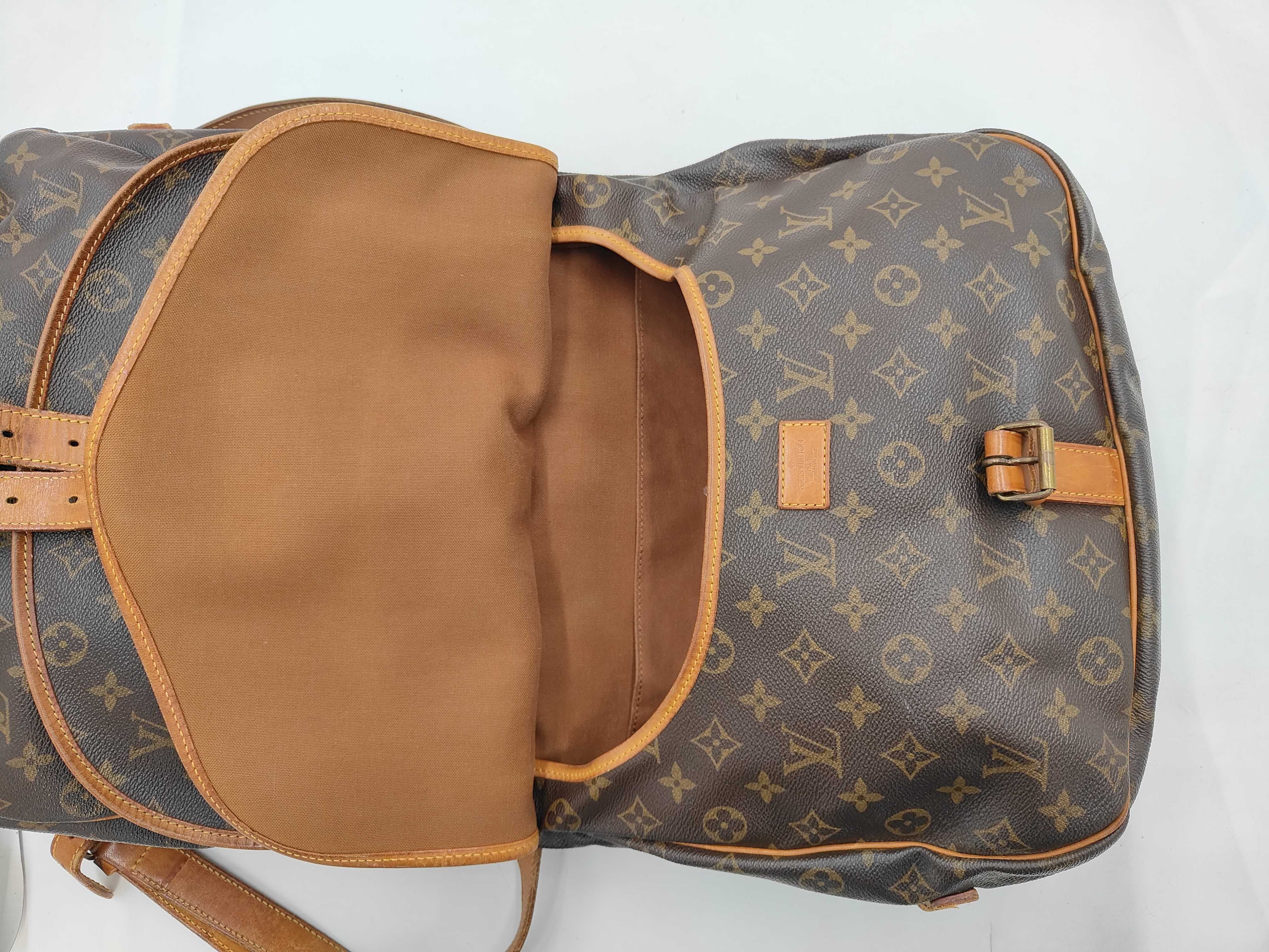 Monogram LV M42254 Saumur Shoulder Bag — view 8