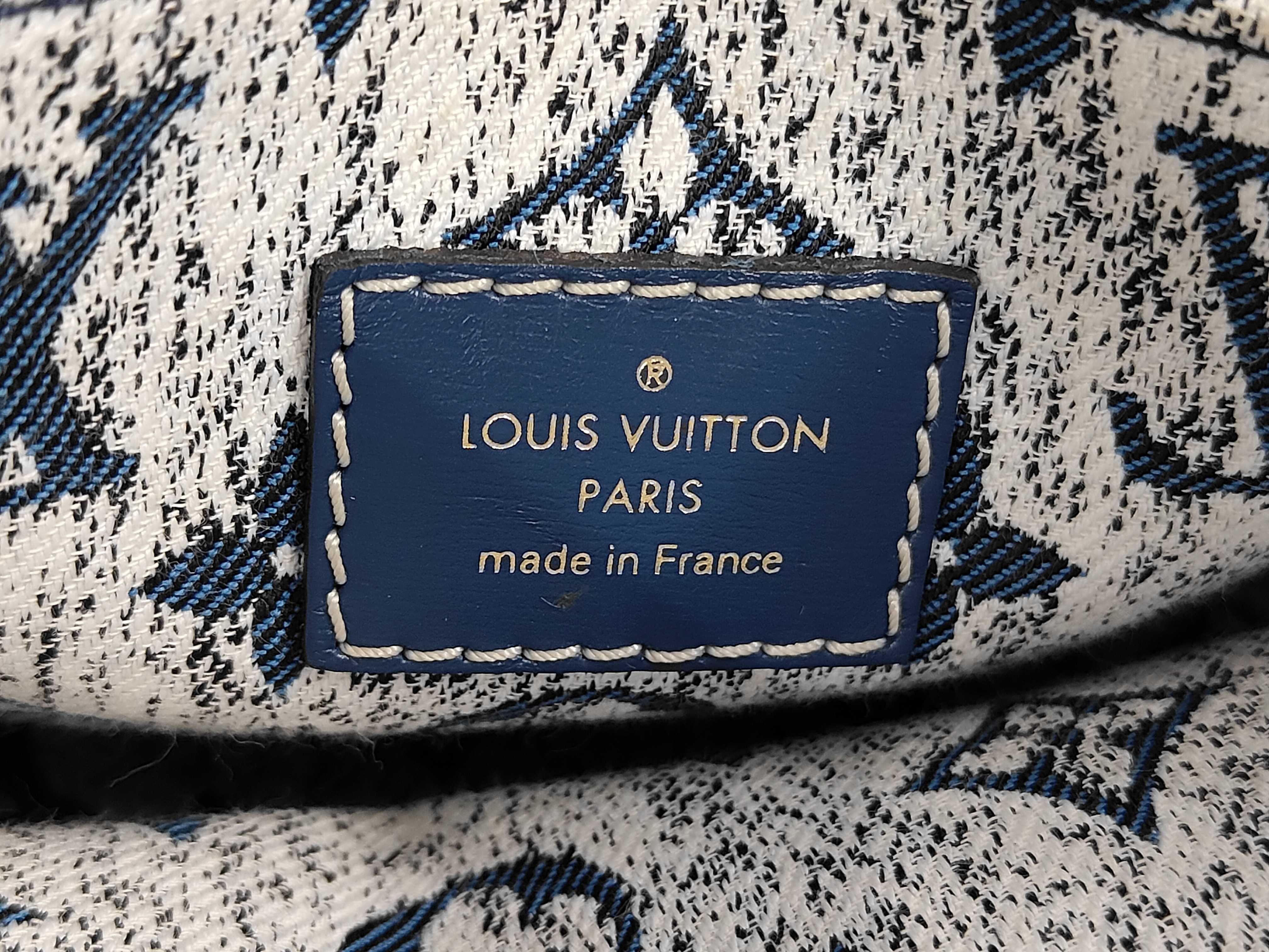 Monogram Jacquard OnTheGo MM M59608 RFID Tote Bag — view 14