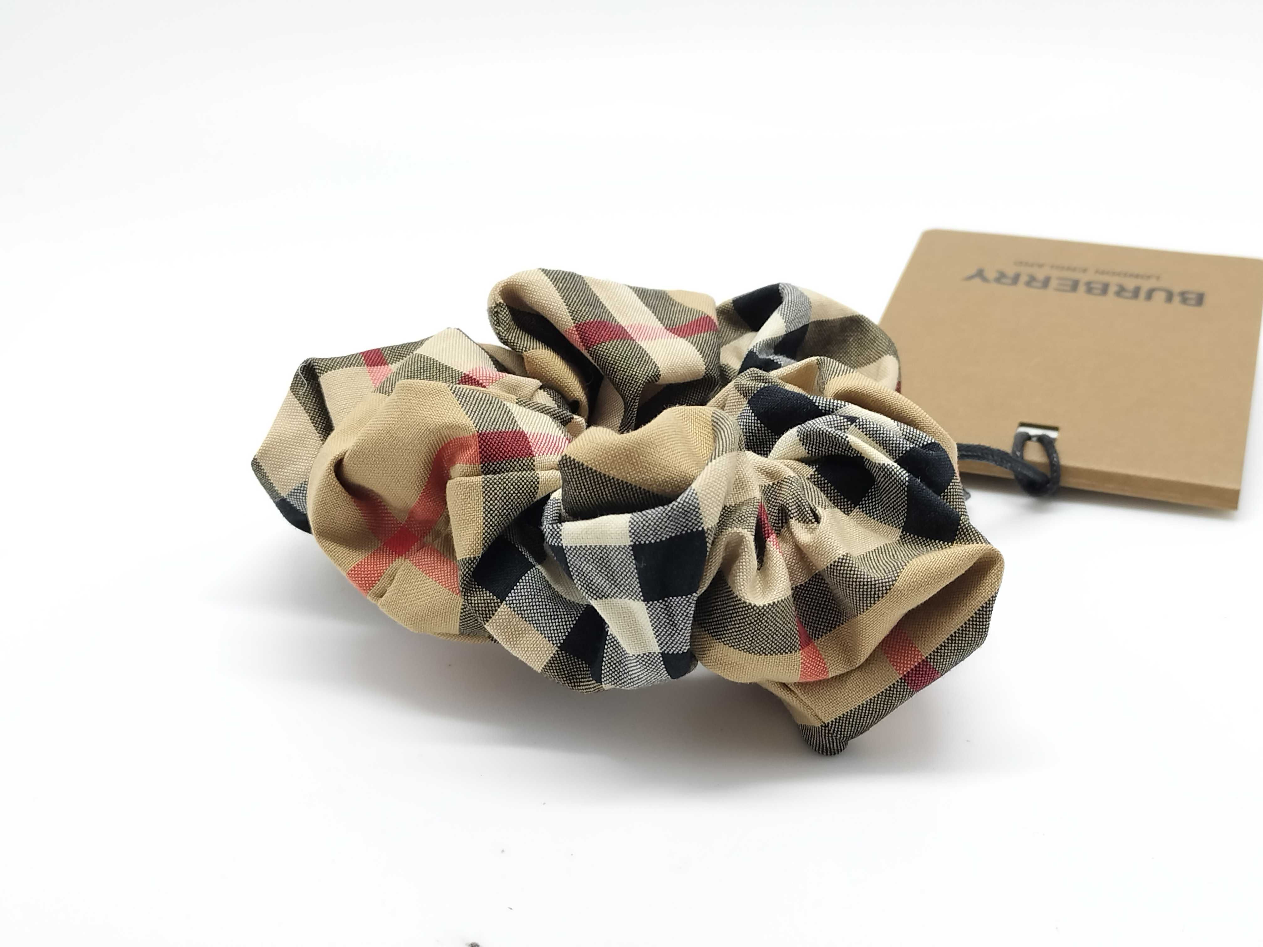 Hair Accessory Scrunchie Hair Accessory — view 2