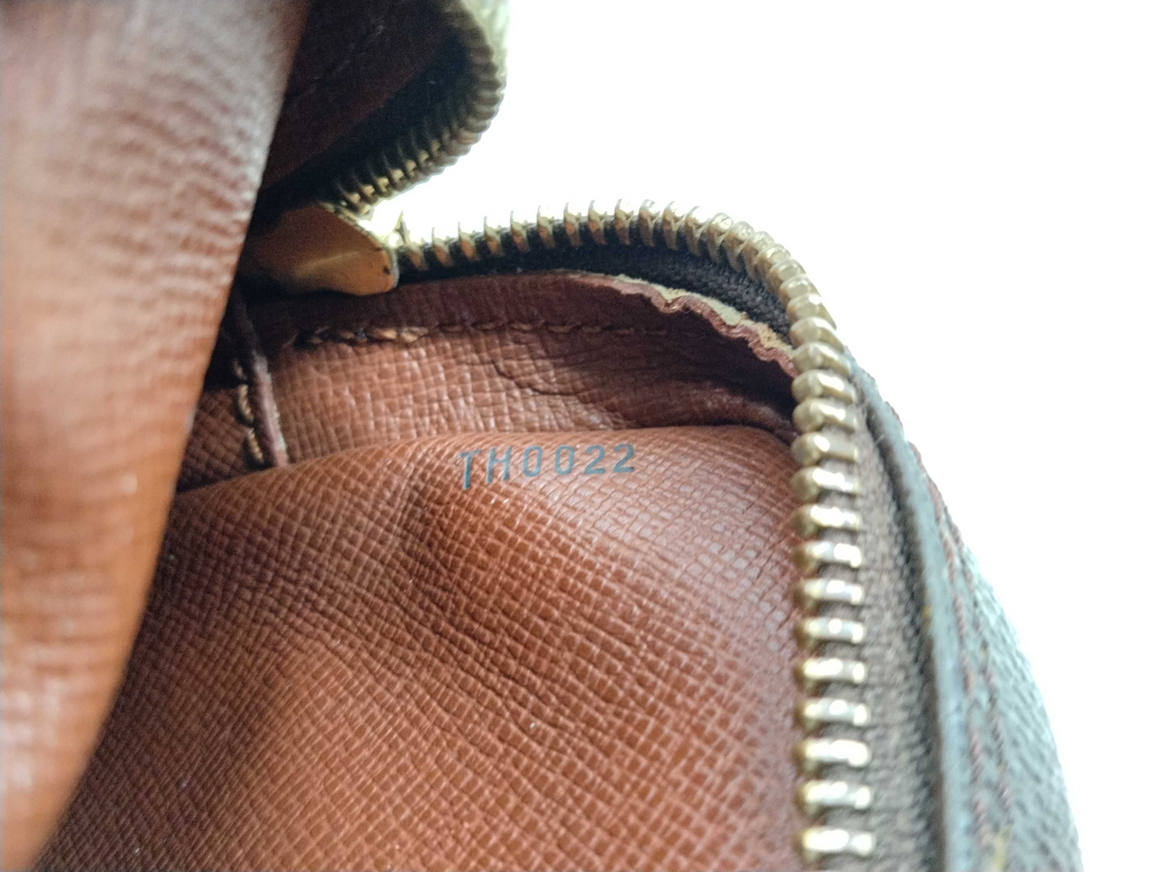 Monogram M45236 Amazon Shoulder Bag — view 14