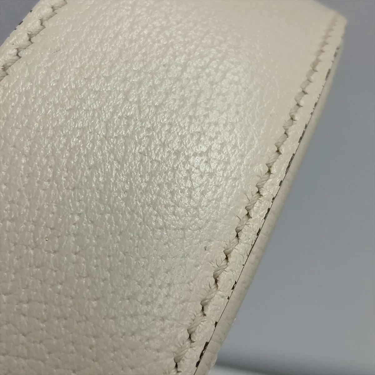 Ophidia 550618 Leather Chain Shoulder Bag, White — view 9