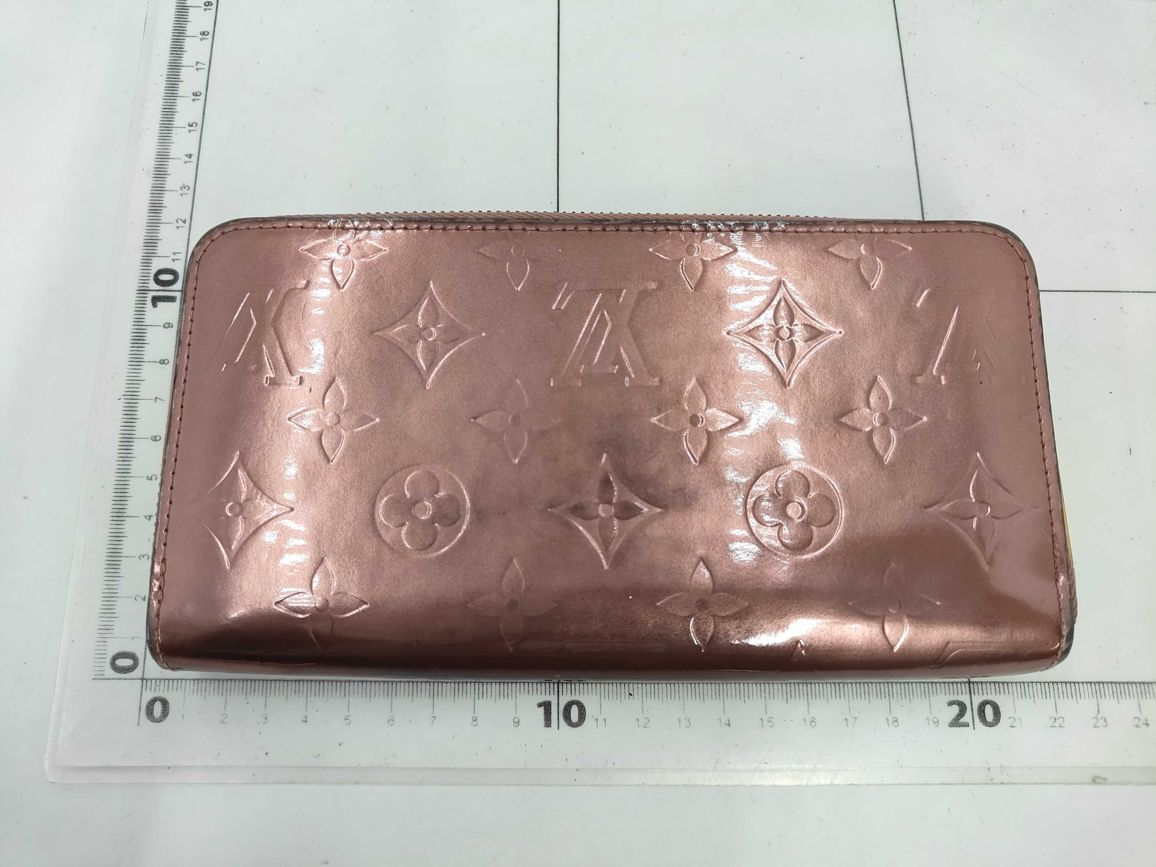 Monogram Vernis Zippy Wallet M90487 — view 2