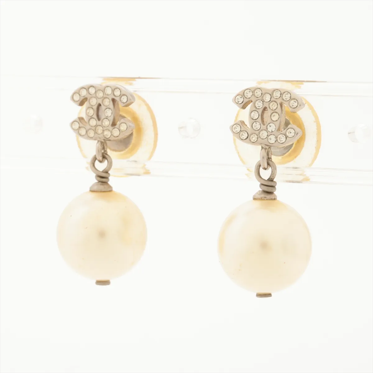 Coco Mark 07A Earrings (Pair) Metal x Rhinestone Silver — view 3