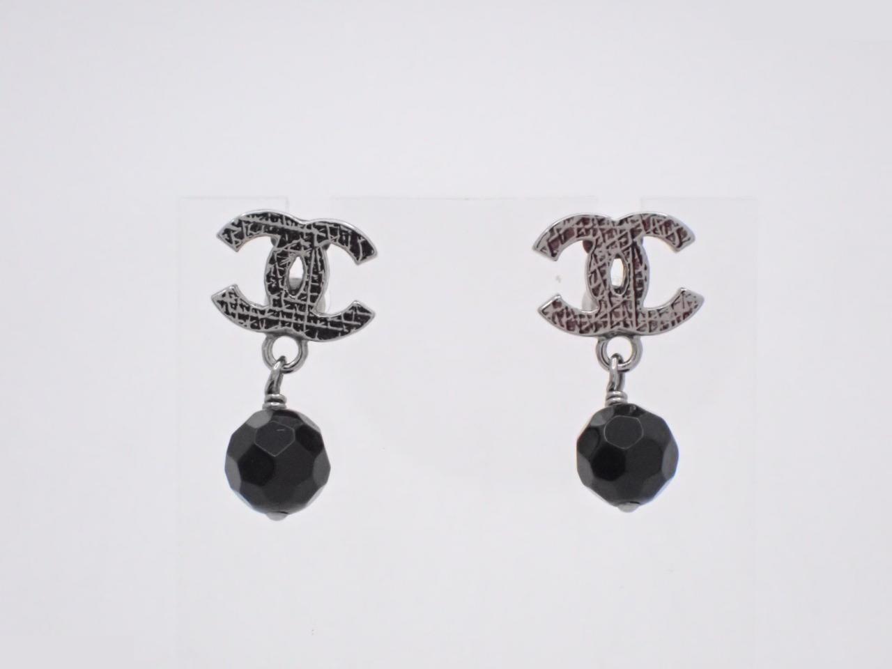 Earrings with Coco Mark logo