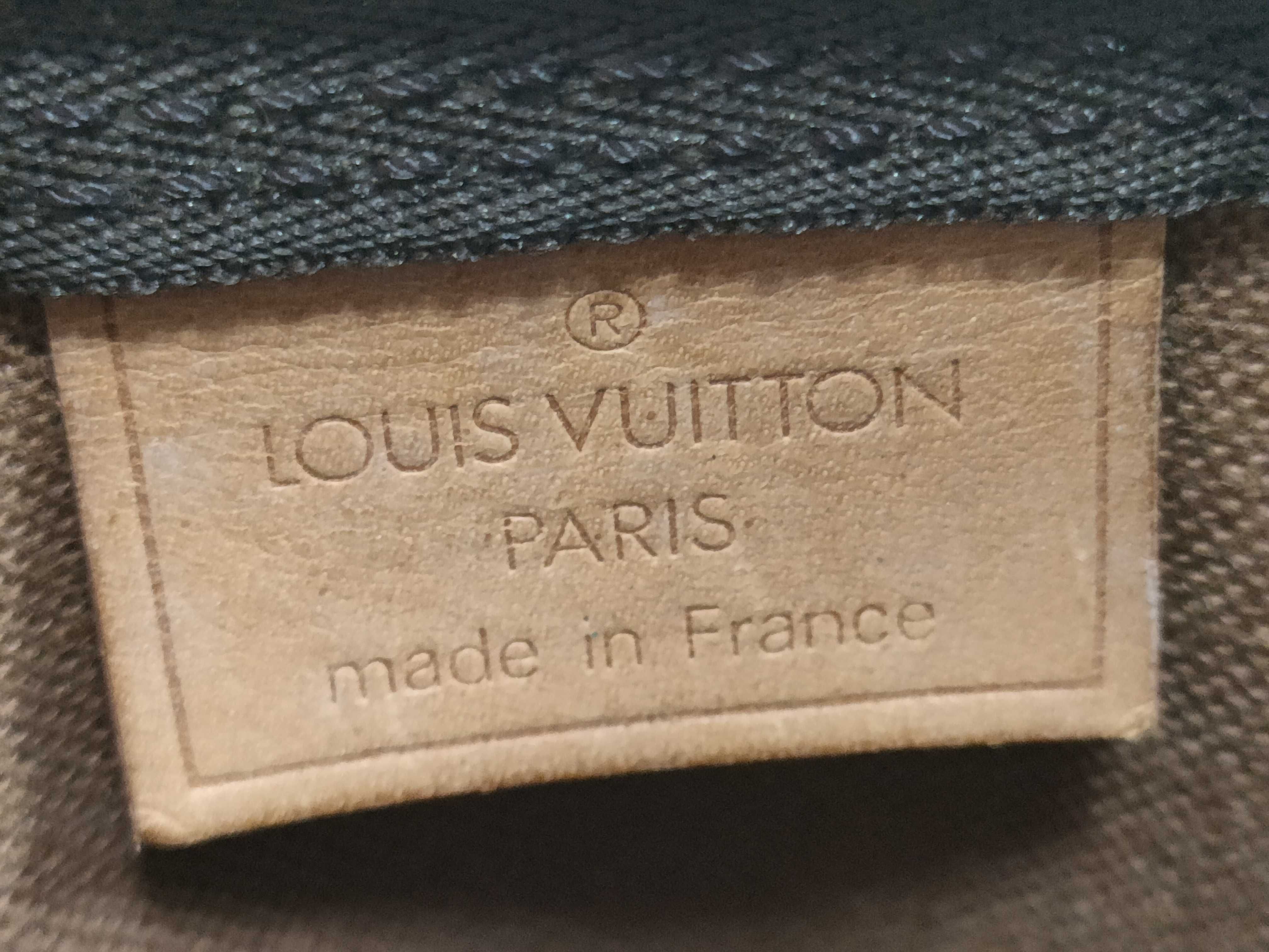Monogram Louis Vuitton LV Mini Speedy Bandoulière Handbag with Strap — view 12