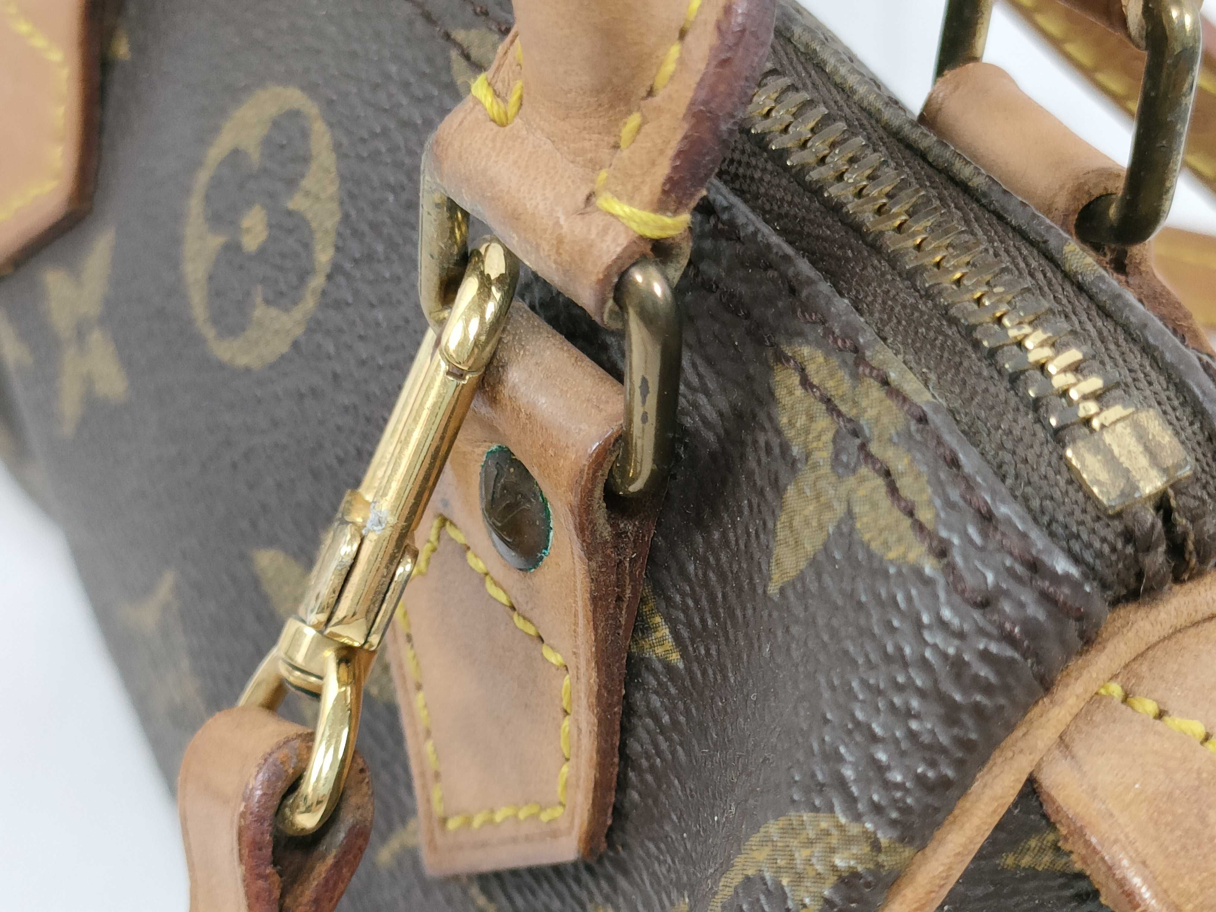Monogram Louis Vuitton LV Mini Speedy Bandoulière Handbag with Strap — view 3