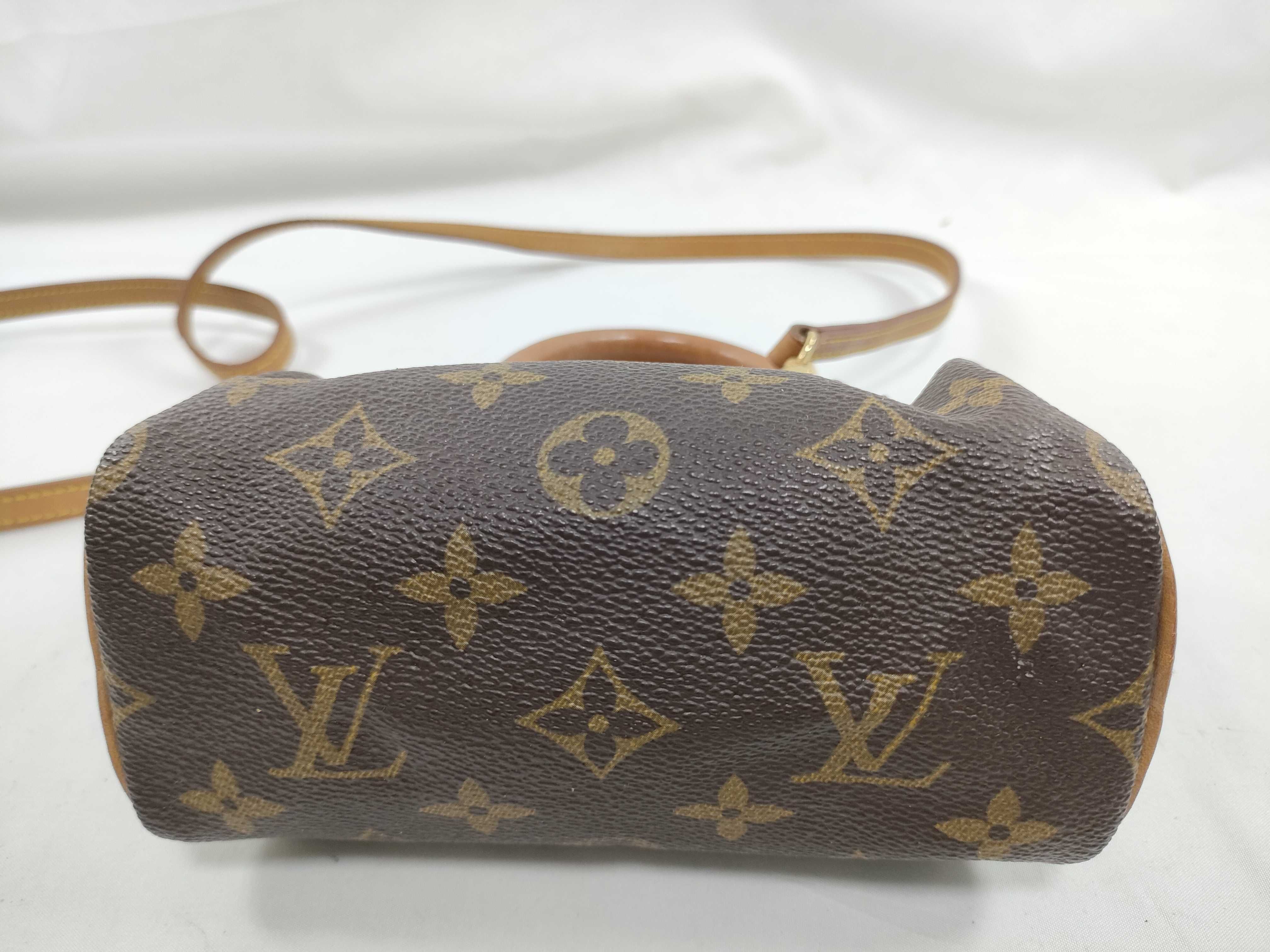 Monogram Louis Vuitton LV Mini Speedy Bandoulière Handbag with Strap — view 8
