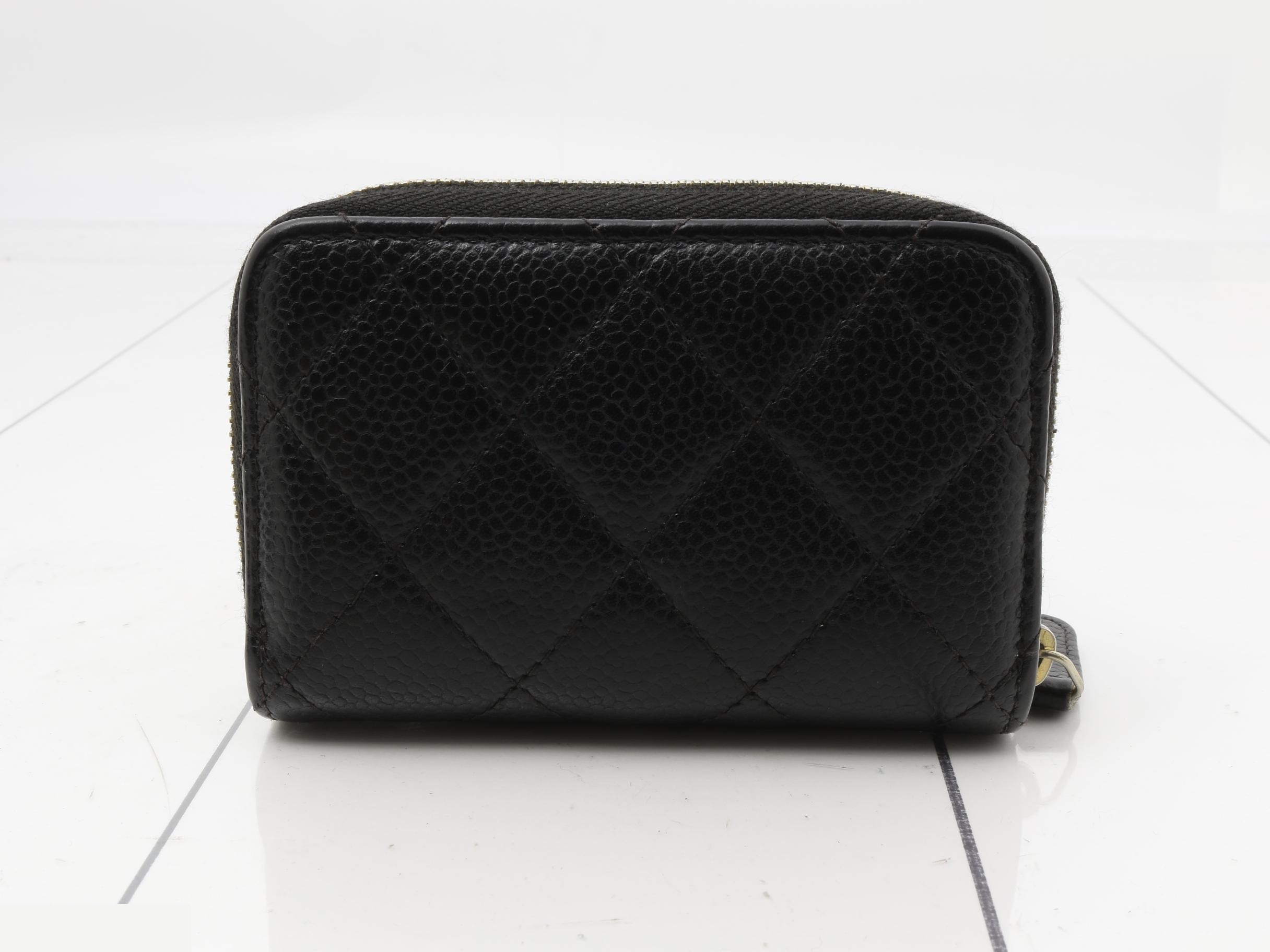 Zip coin case — view 2