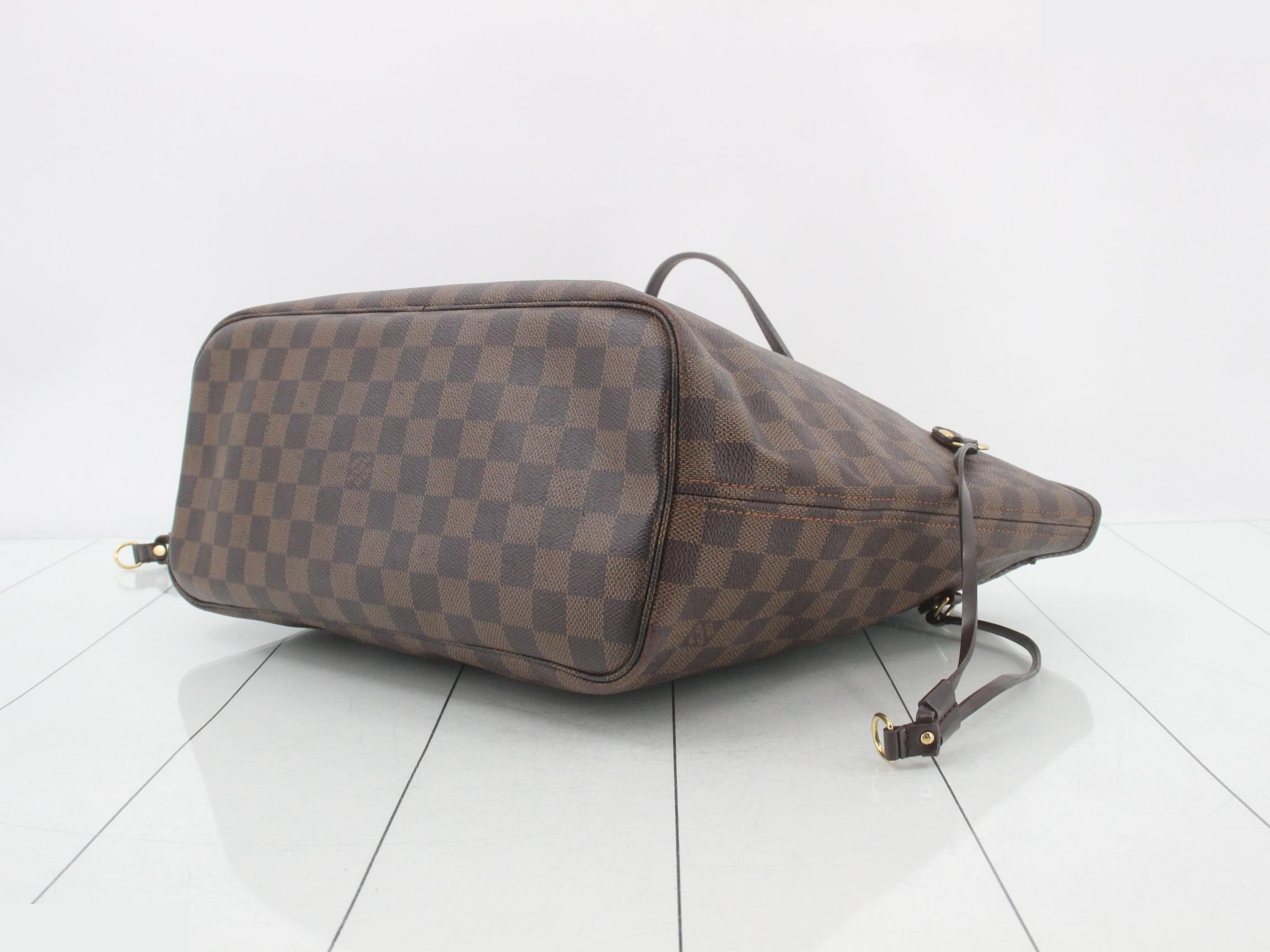 LV Damier Neverfull MM — view 6