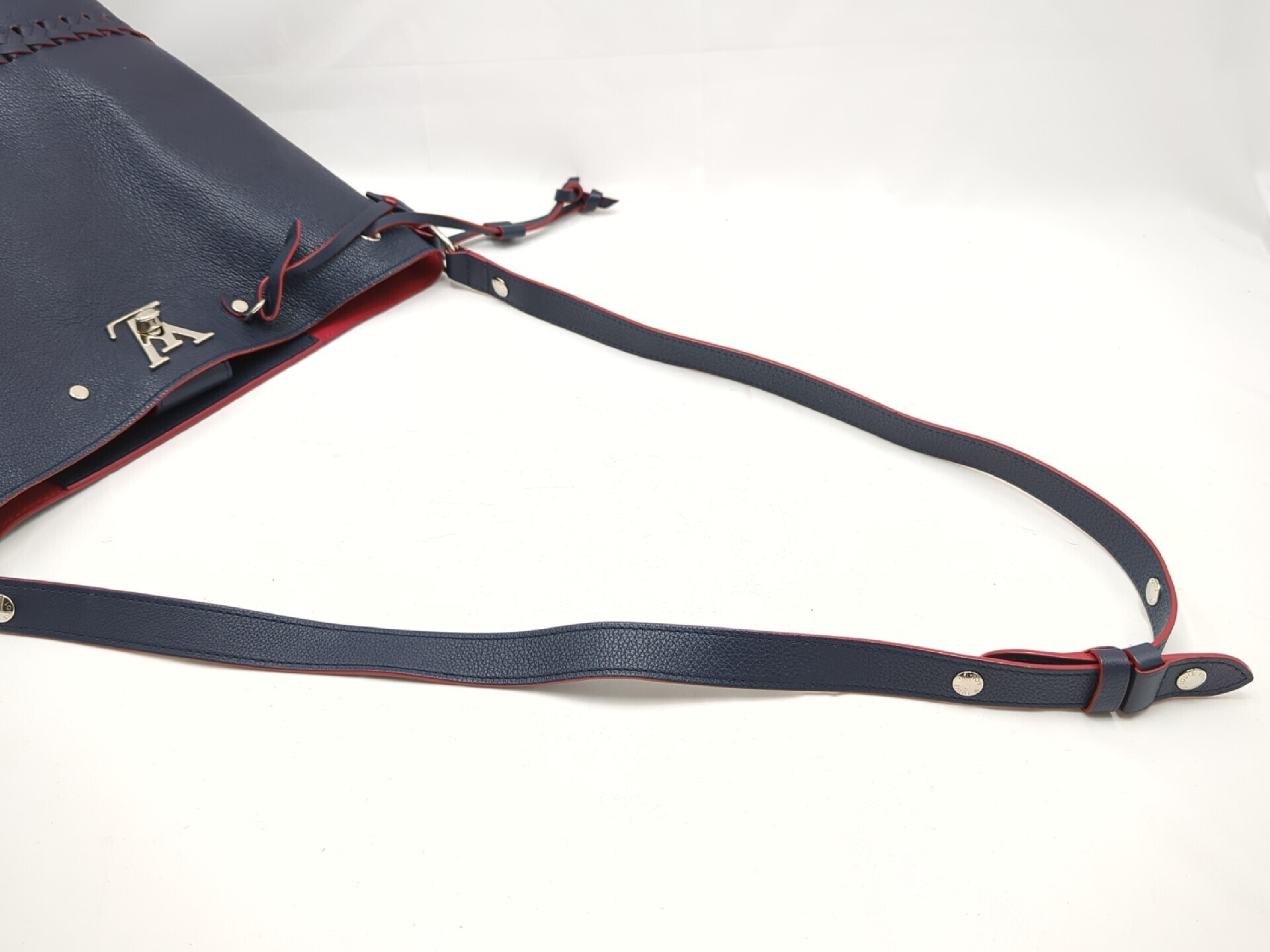 M54681 Lockme Bucket Shoulder Bag — view 6