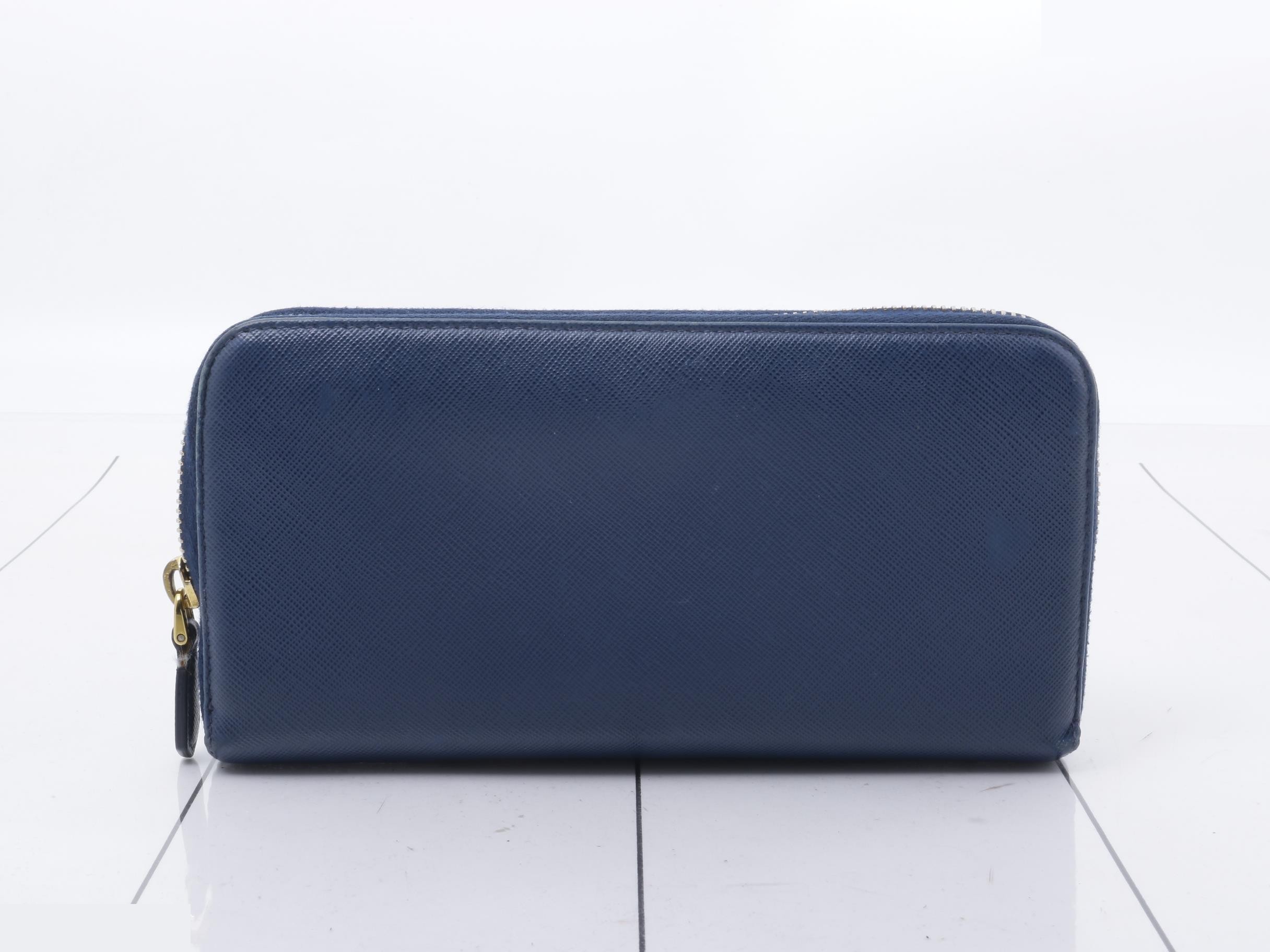 Round zipper Saffiano leather bag/wallet, blue — view 2