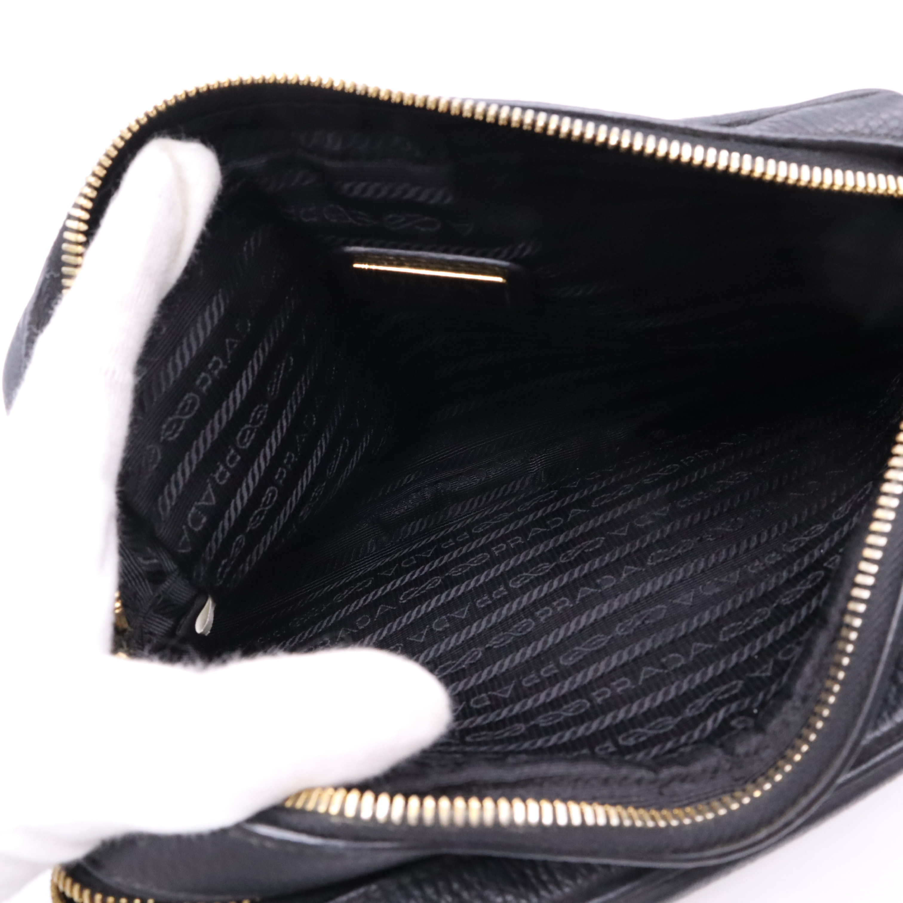 1BH082 Leather Shoulder Bag, Black — view 9