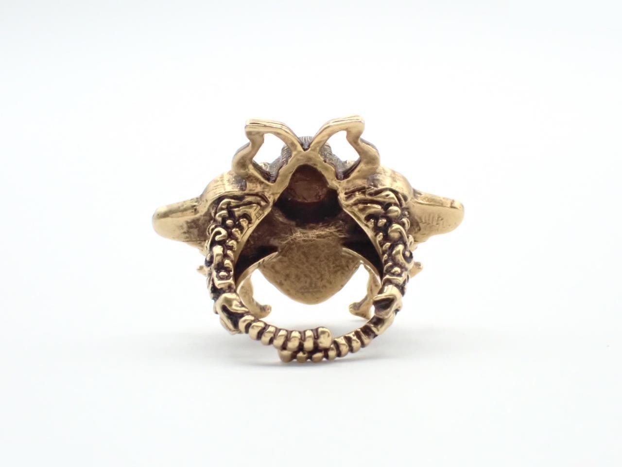 Bee interlocking ring M size actual size #15 — view 2