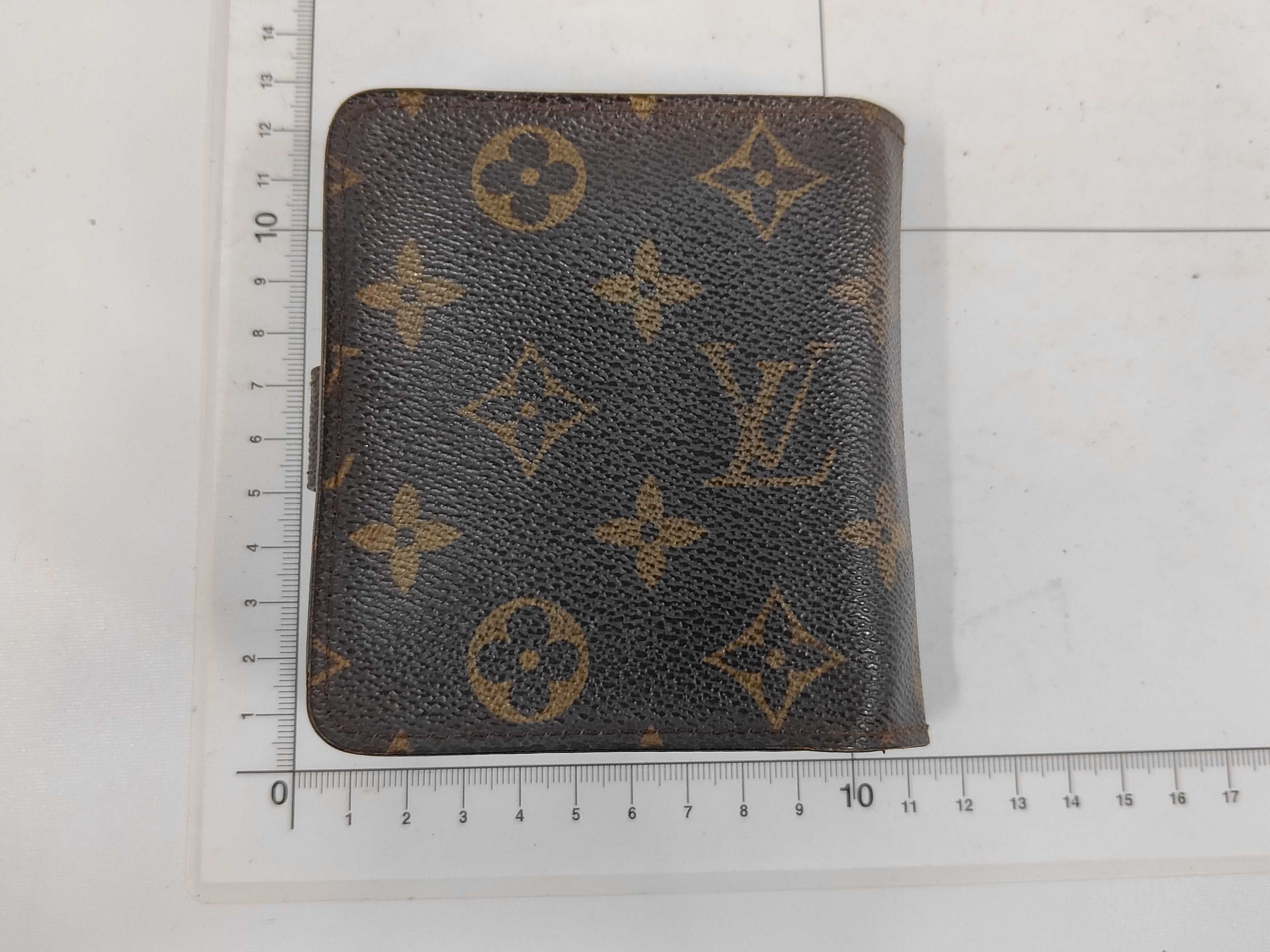 Monogram Louis Vuitton Monogram Compact Zip Bi-fold Wallet M61667 SD0075 Wallet — view 2
