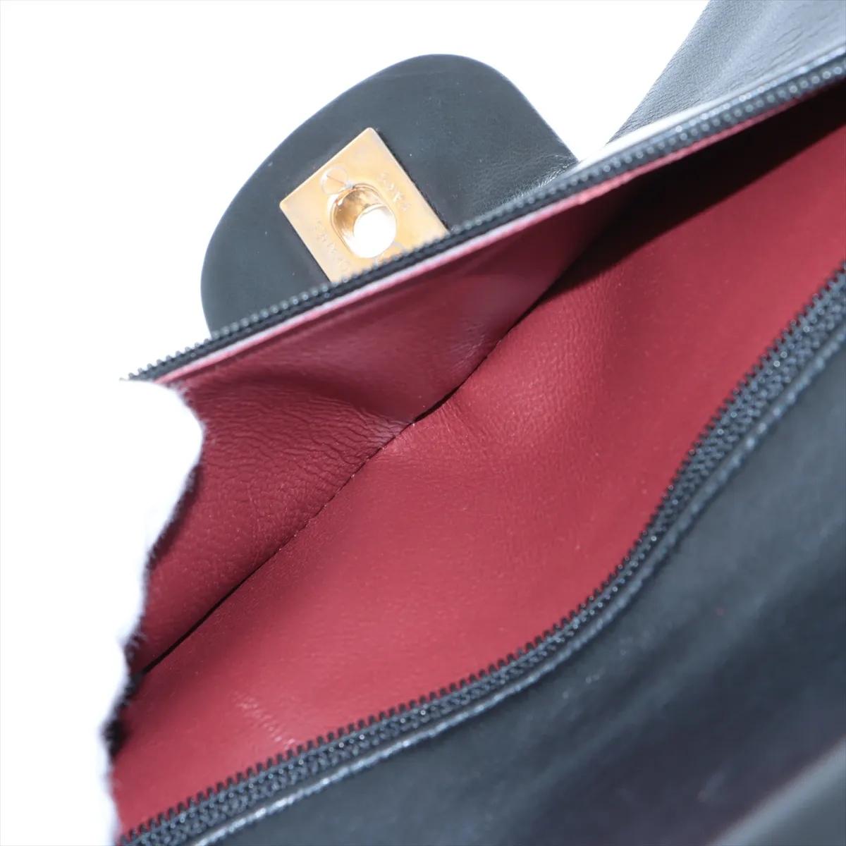 Matelasse 25 Lambskin Double Flap Double Chain Bag Black Gold Hardware 0814953 Series 0 A01112 — view 11