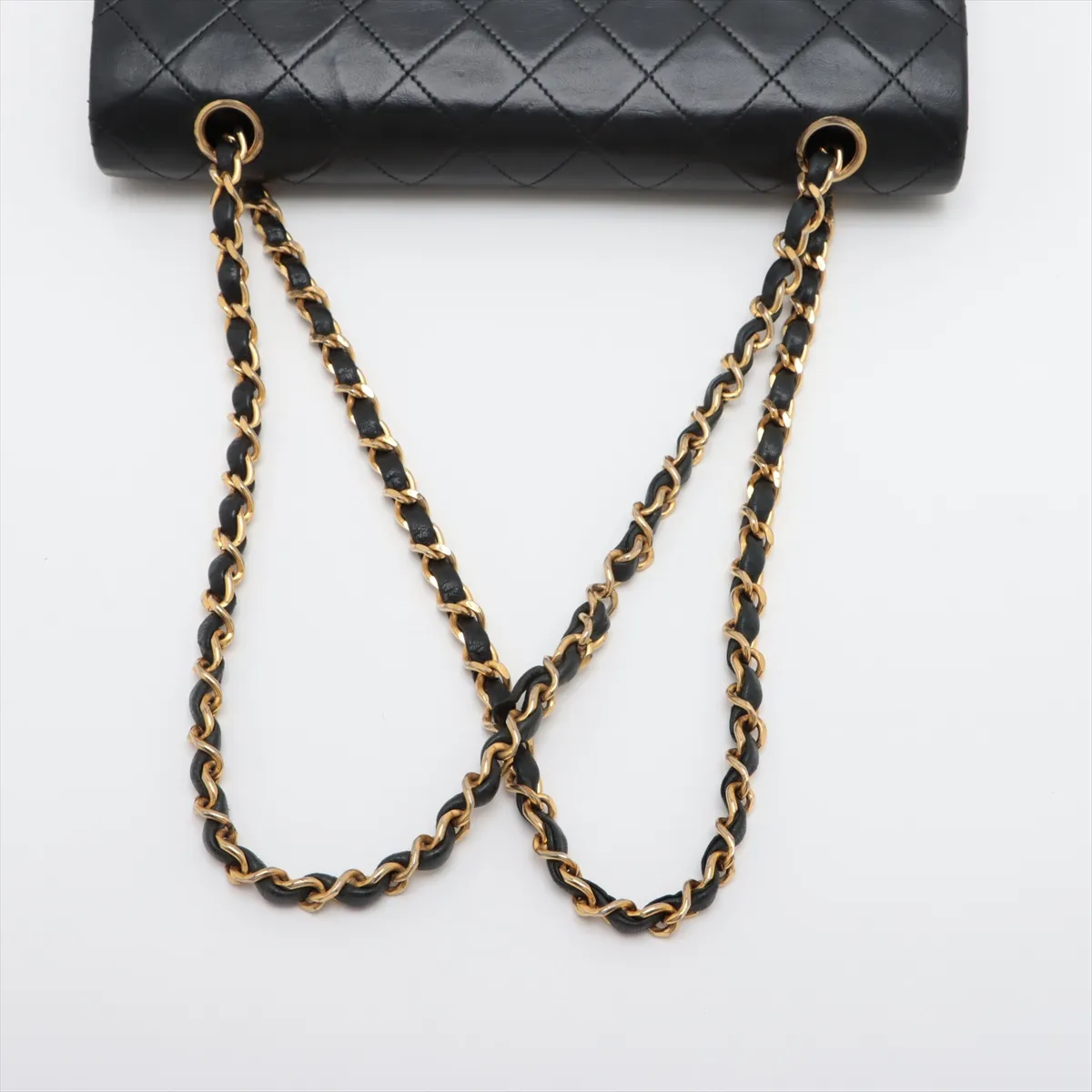 Matelasse 25 Lambskin Double Flap Double Chain Bag Black Gold Hardware 0814953 Series 0 A01112 — view 5