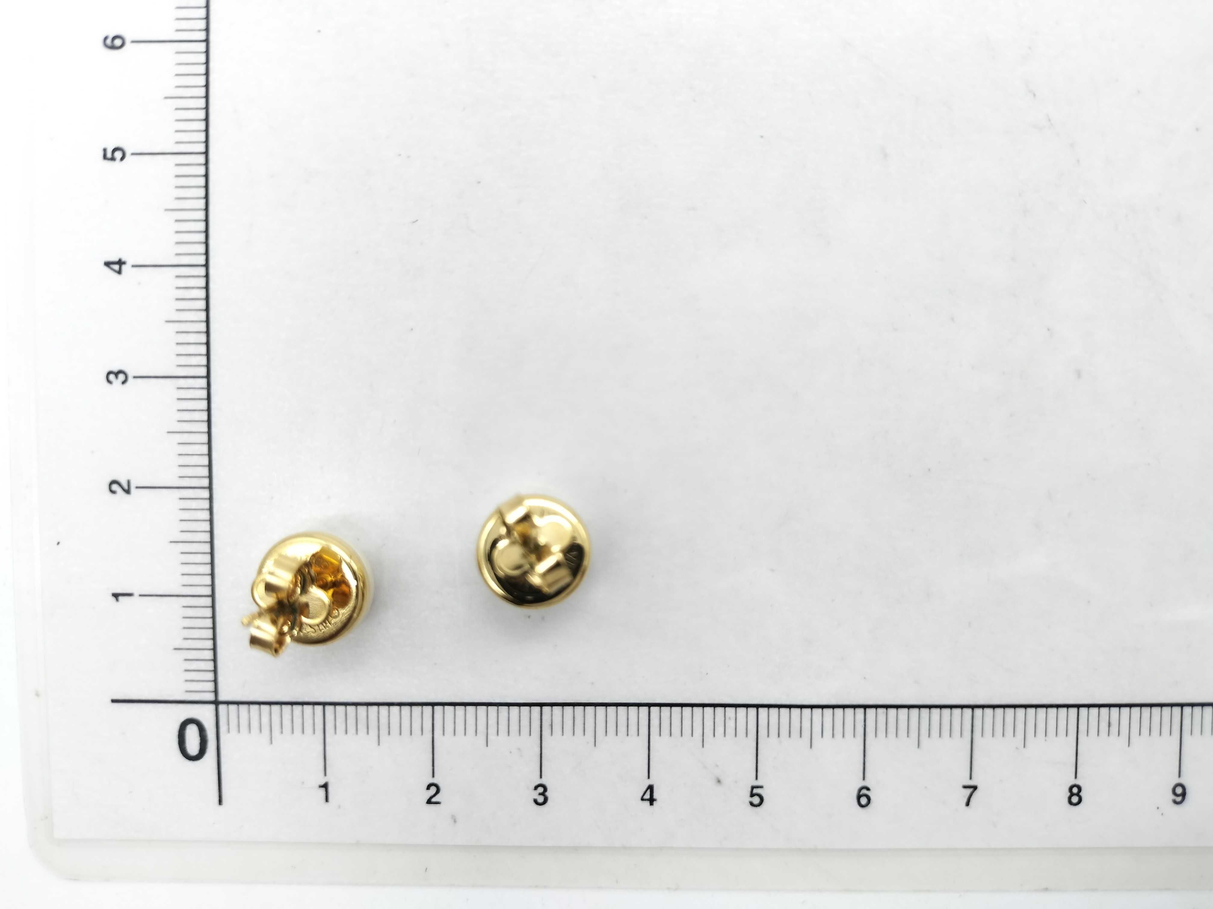 M01589 Earrings - Partial peeling — view 6