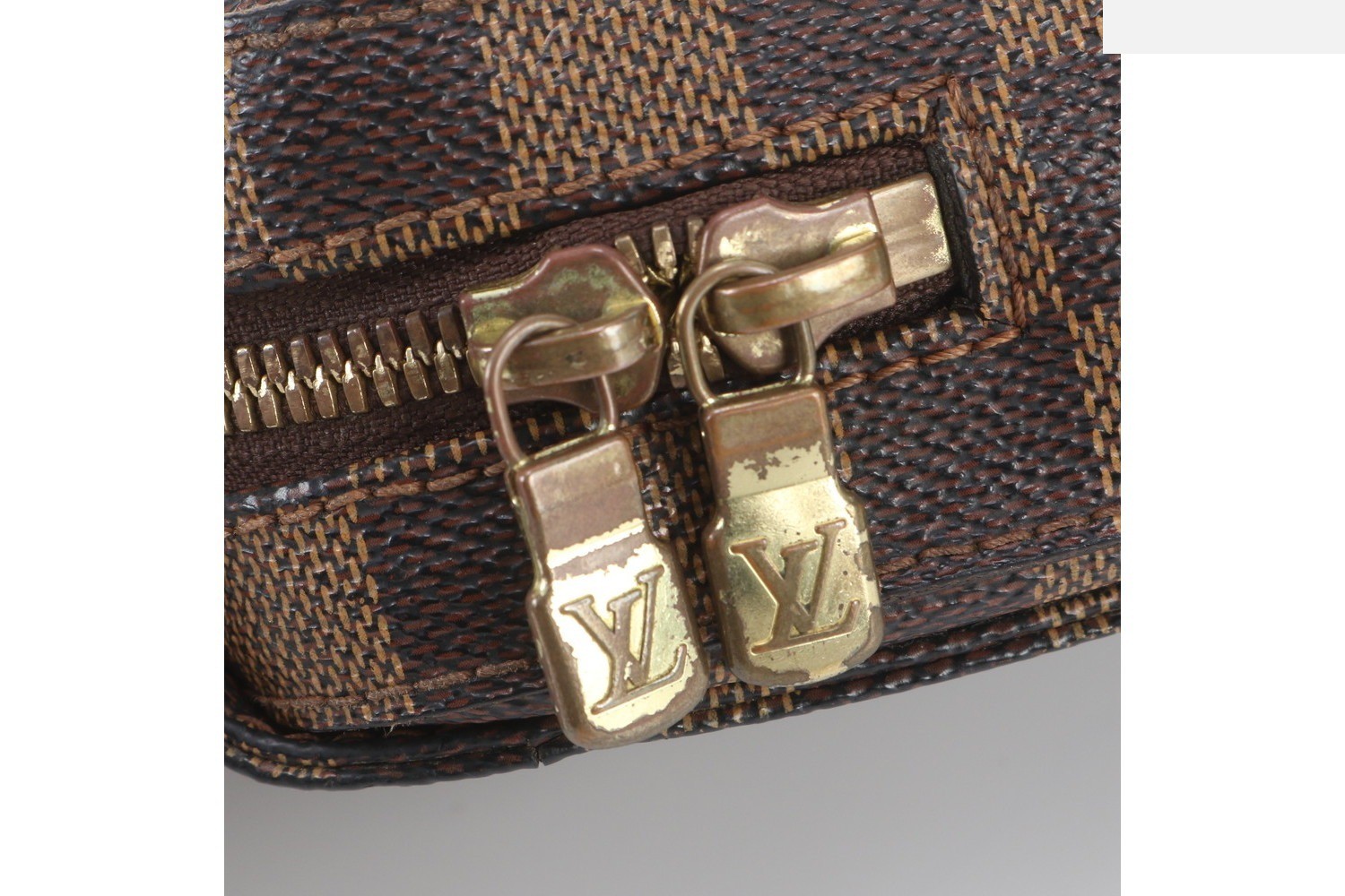 Damier Geronimos N51994 Leather 2-Way Body Bag — view 10