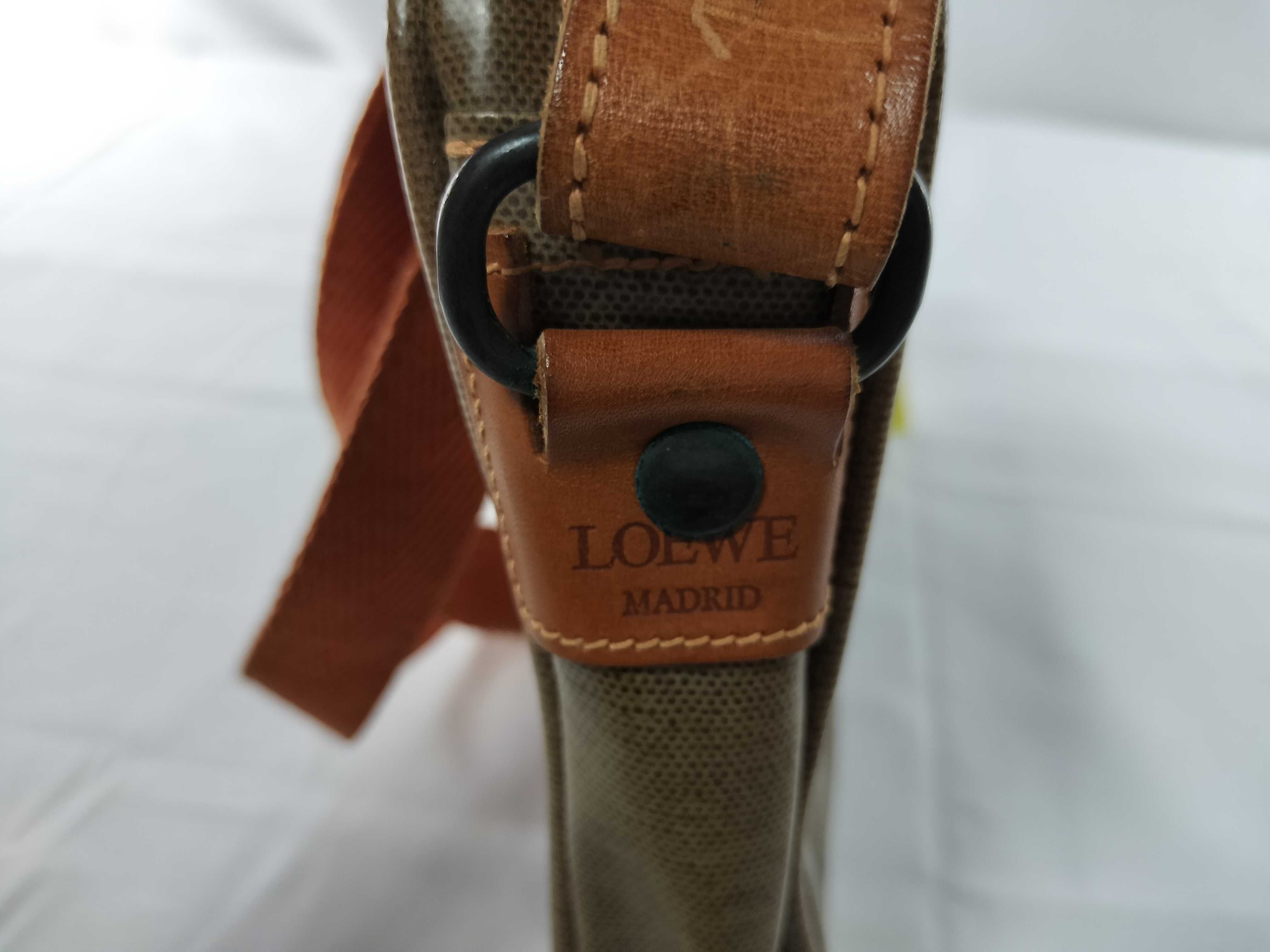Anagram Tag Shoulder Bag — view 11