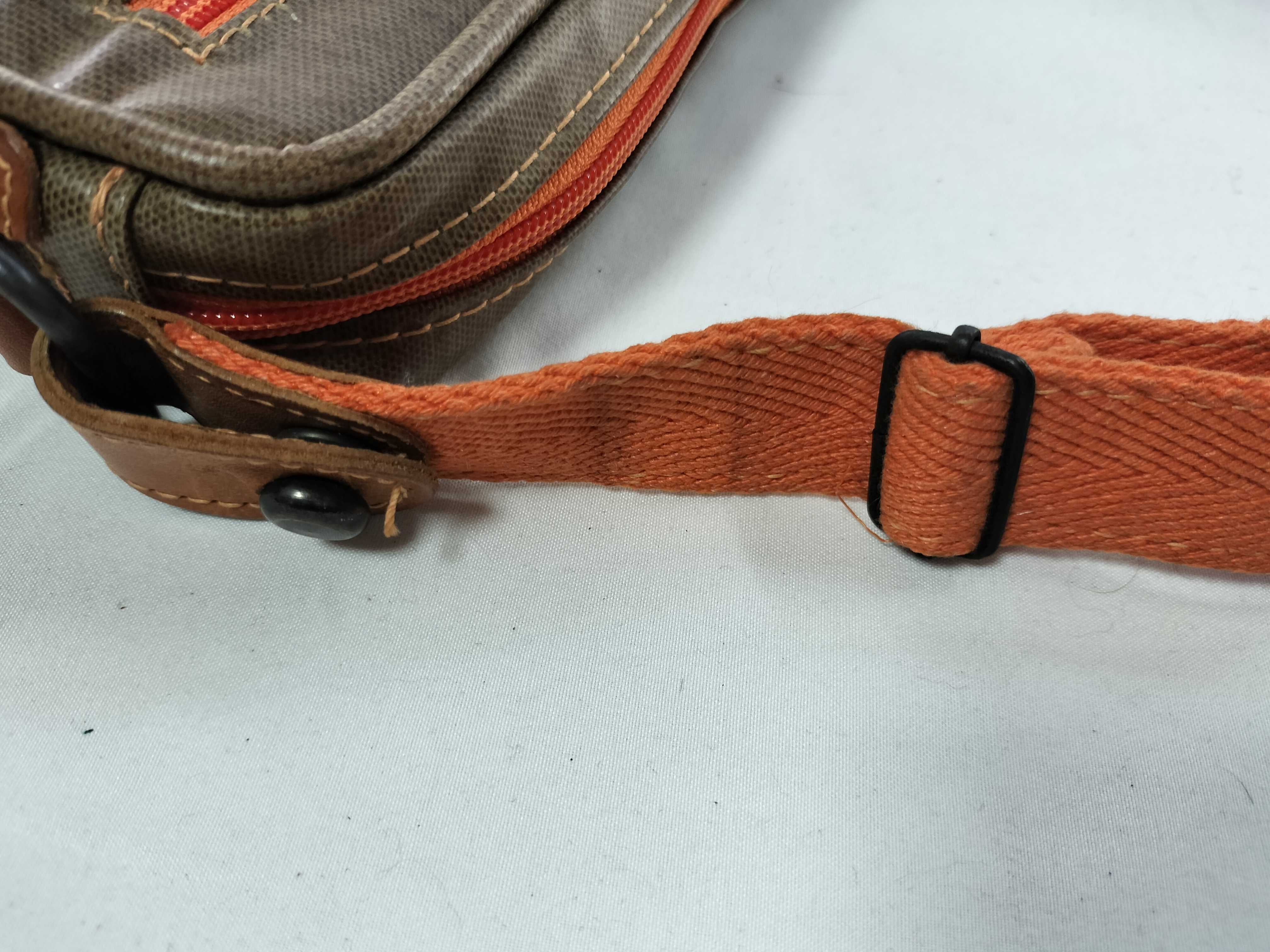 Anagram Tag Shoulder Bag — view 4