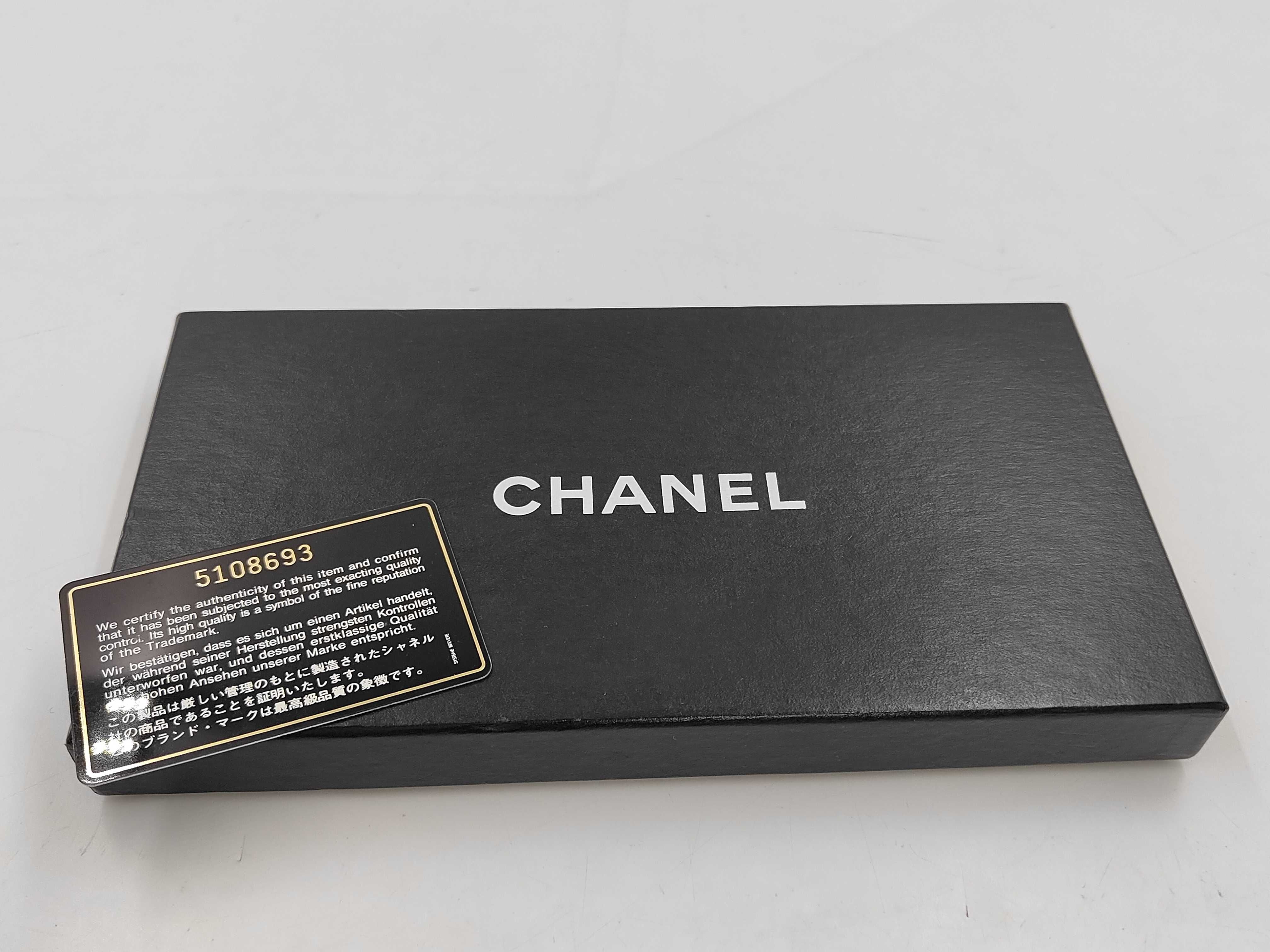 Enamel Patent Coco Mark Long Wallet — view 13