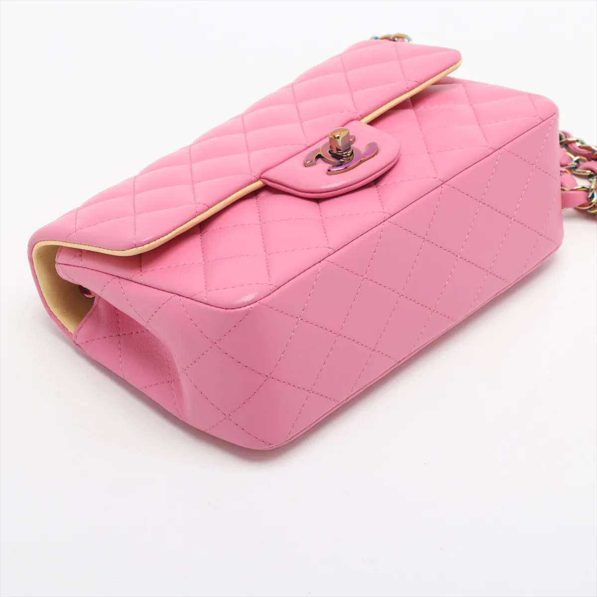 Mini Matelasse 20 Lambskin Single Flap Single Chain Bag Pink Rainbow Hardware 31092600 31st Series A69900 — view 4