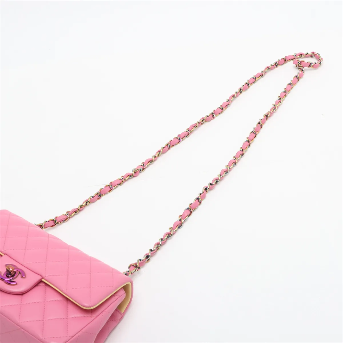 Mini Matelasse 20 Lambskin Single Flap Single Chain Bag Pink Rainbow Hardware 31092600 31st Series A69900 — view 5