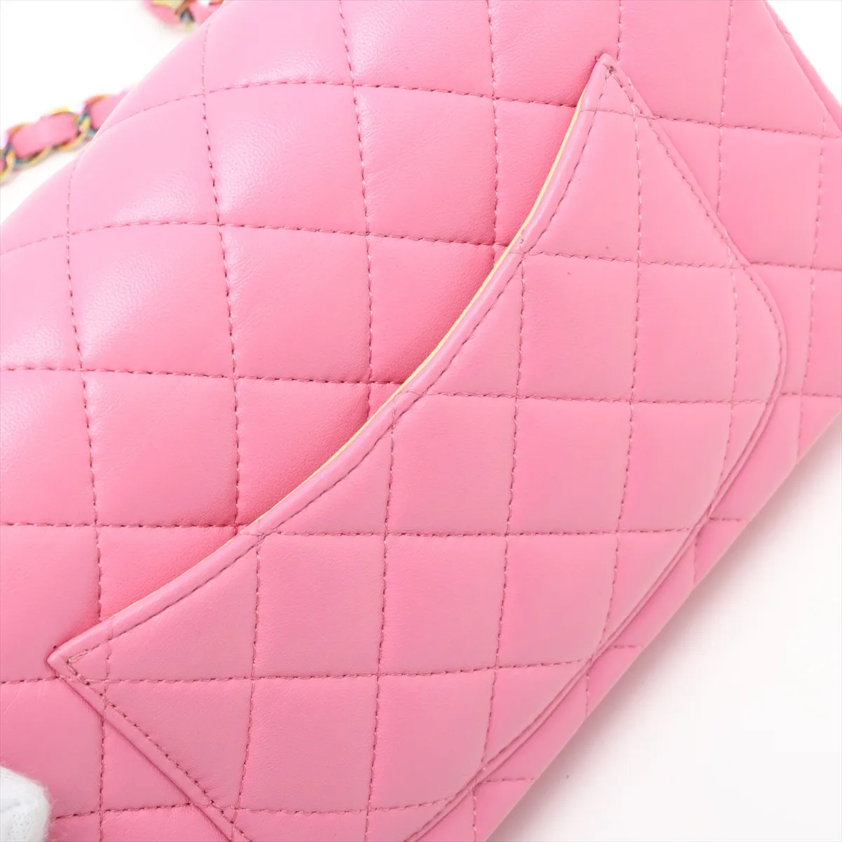 Mini Matelasse 20 Lambskin Single Flap Single Chain Bag Pink Rainbow Hardware 31092600 31st Series A69900 — view 10