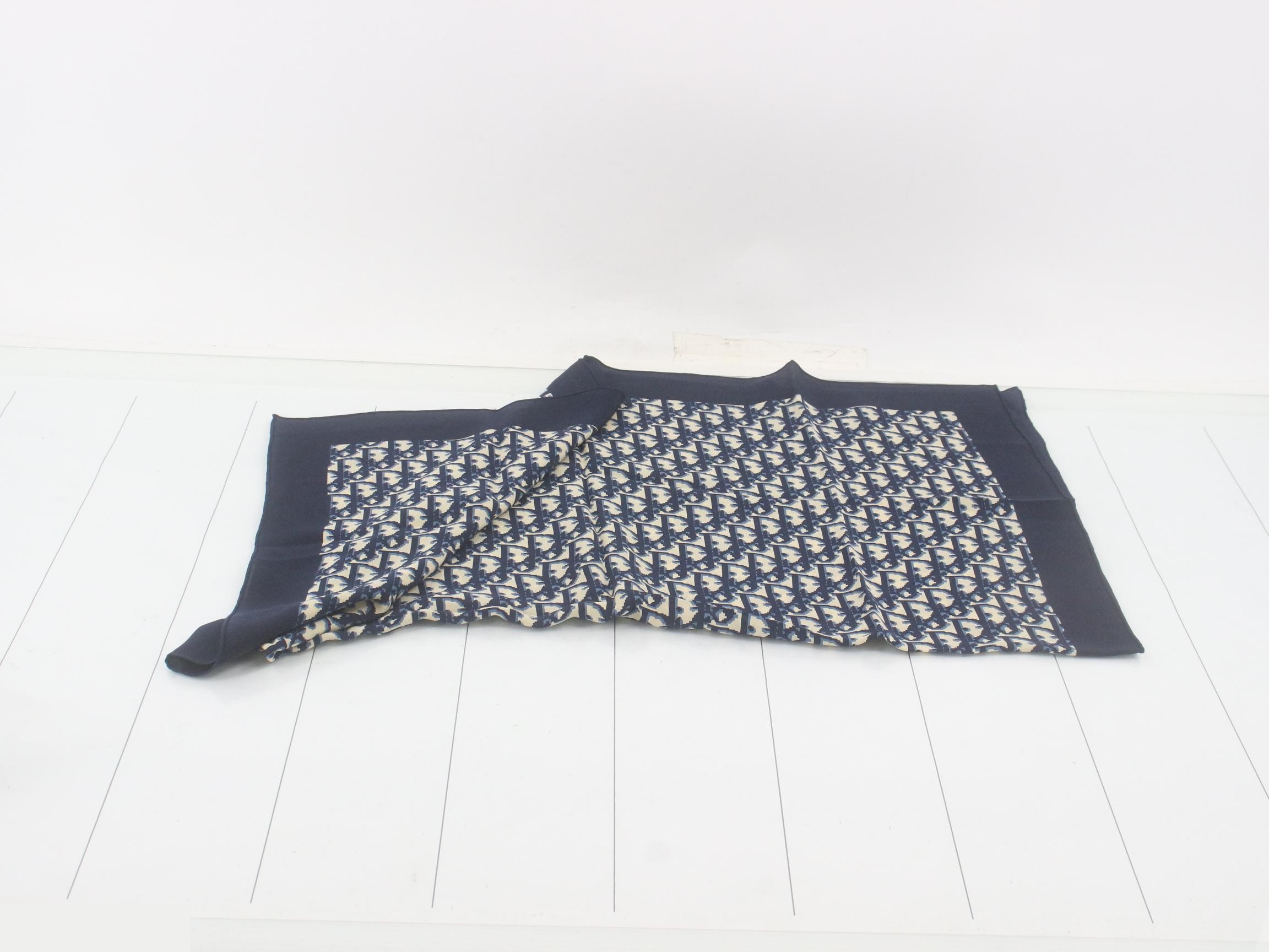 Trotter Stole — view 3