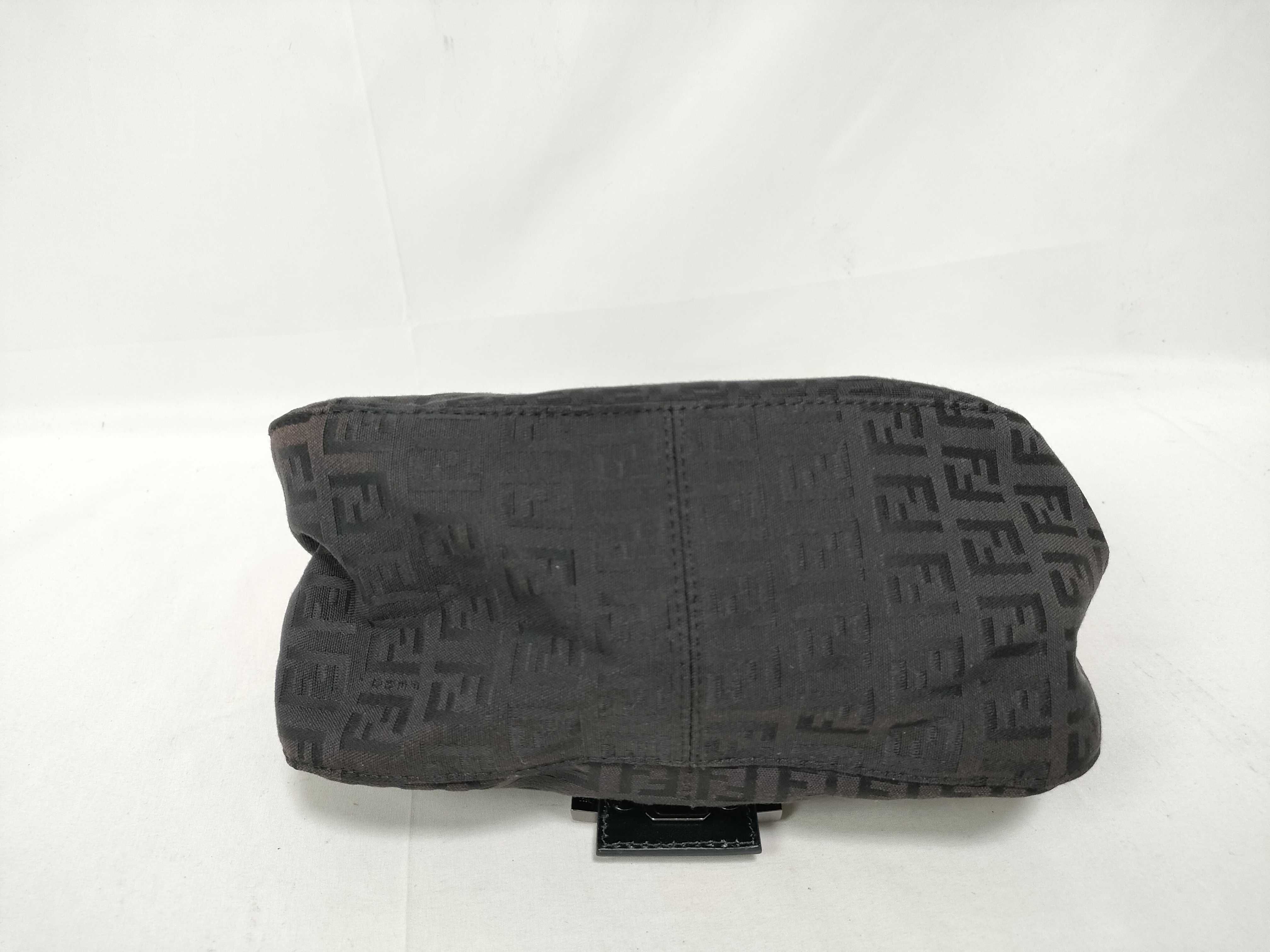 Mamma Bucket Zucchino Shoulder Bag — view 3