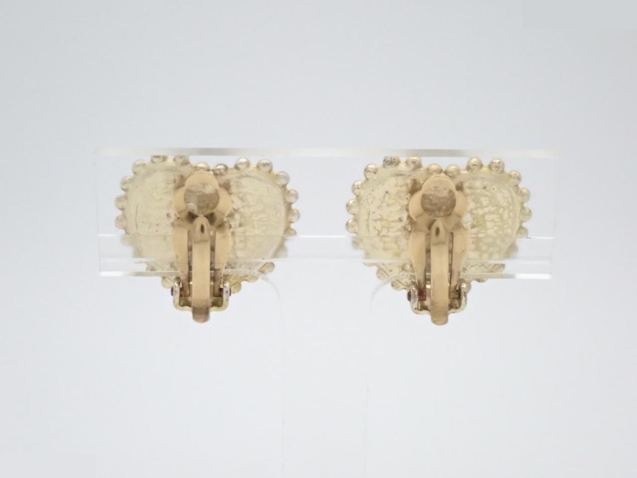 Earrings with Coco Mark design, gold. — view 2