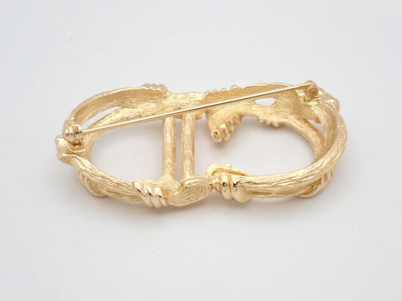 CD logo, gold, GP, 5.7cm wide — view 2