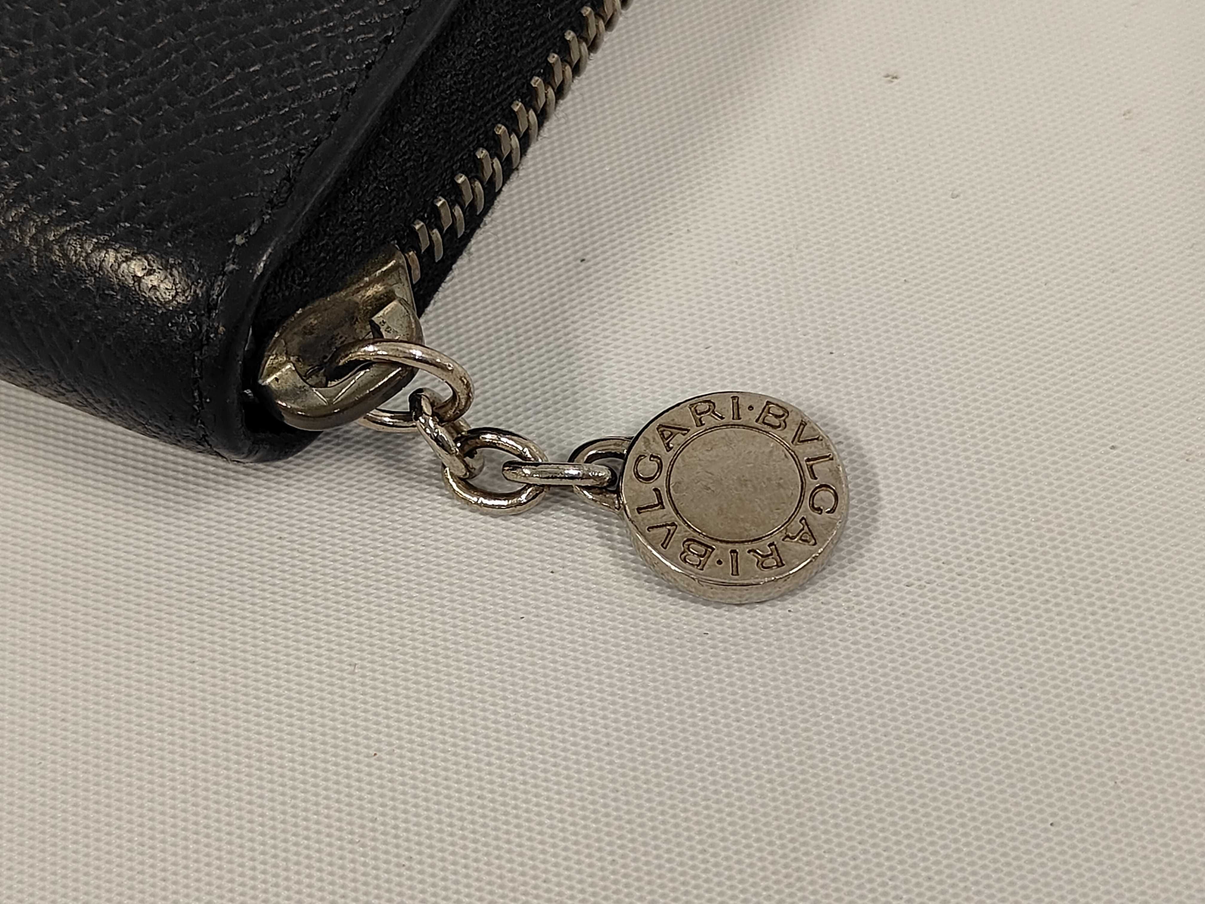 Bulgari Round Zip Long Wallet — view 5