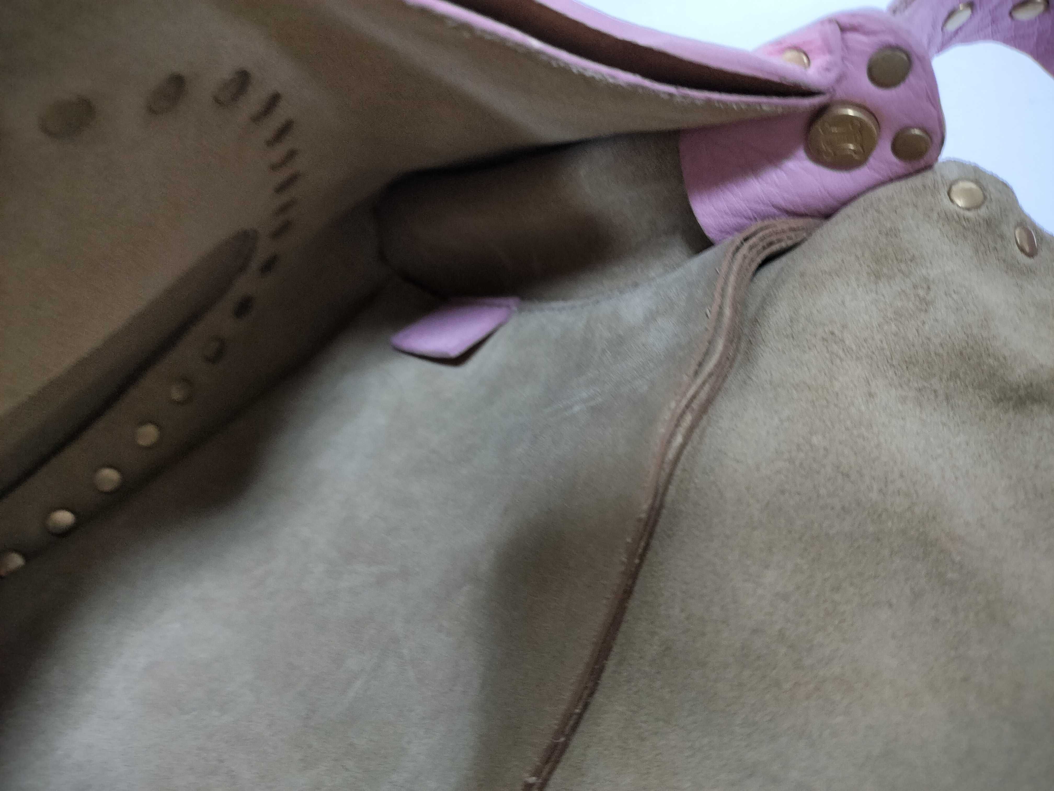 accessory pouch — view 11