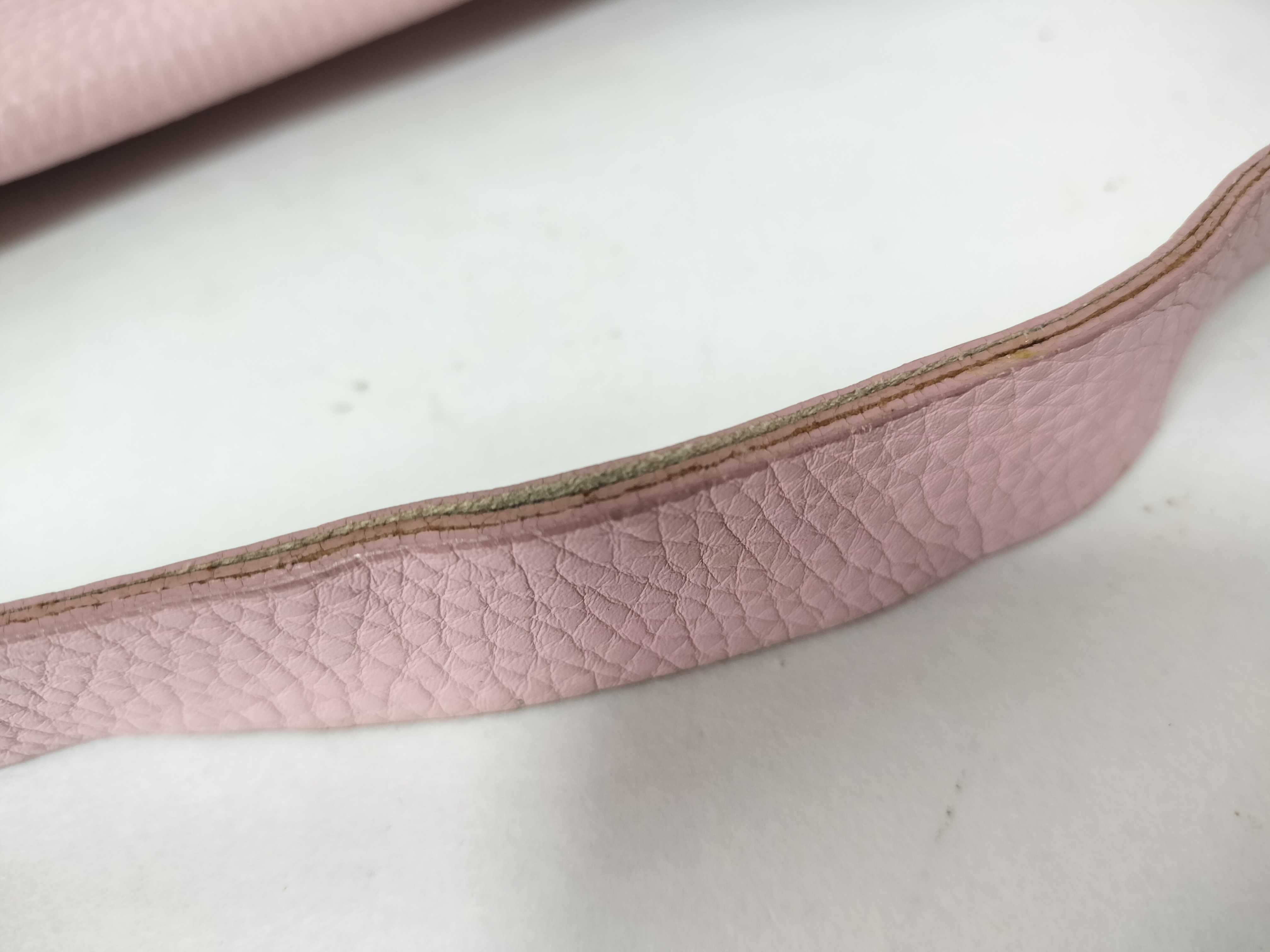 accessory pouch — view 4