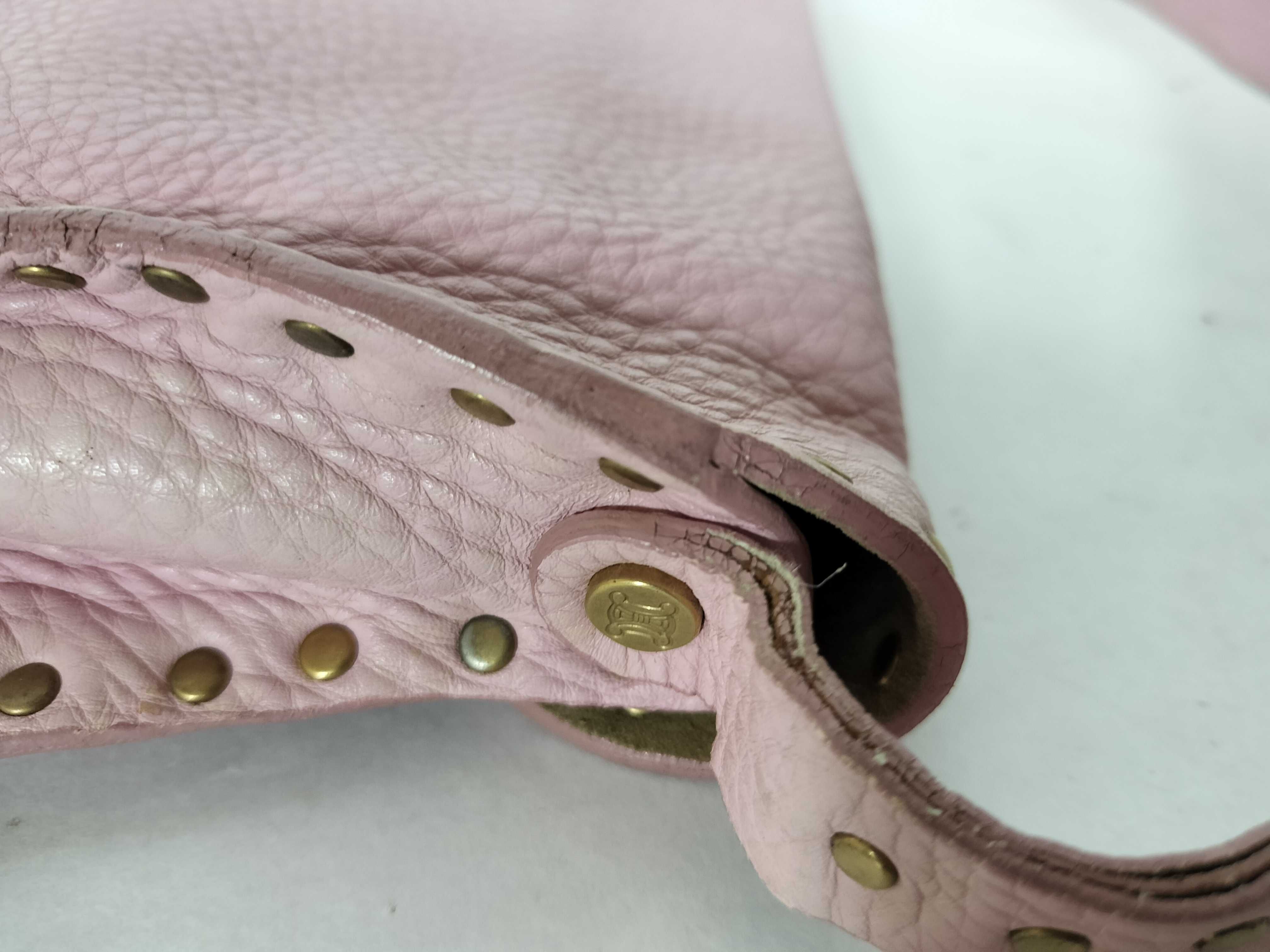 accessory pouch — view 5