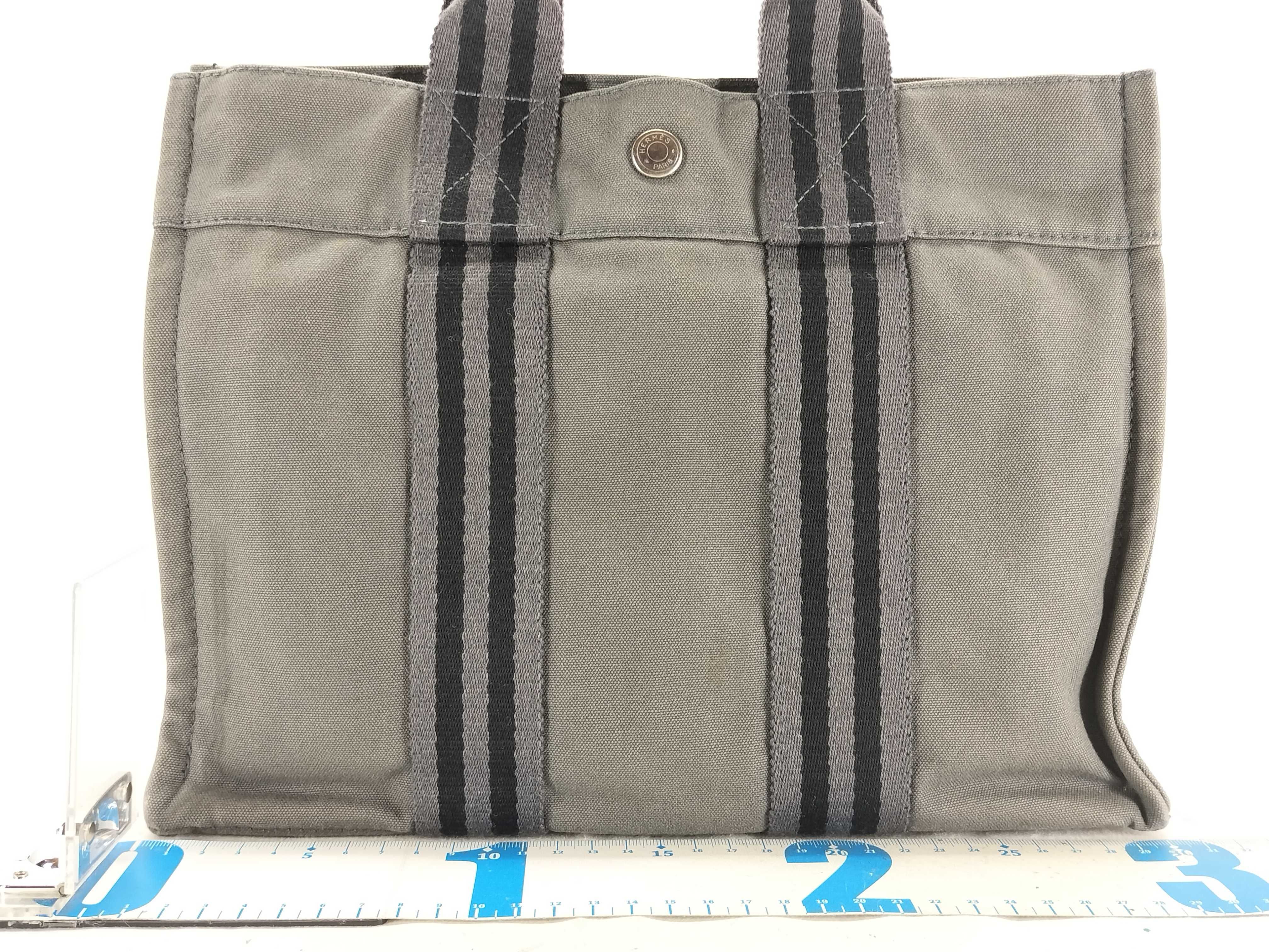 Fourre-Tout PM Grey Tote Bag — view 2
